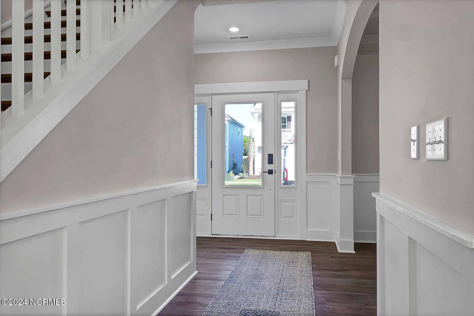 8913 Peplow Place Property Photo 6