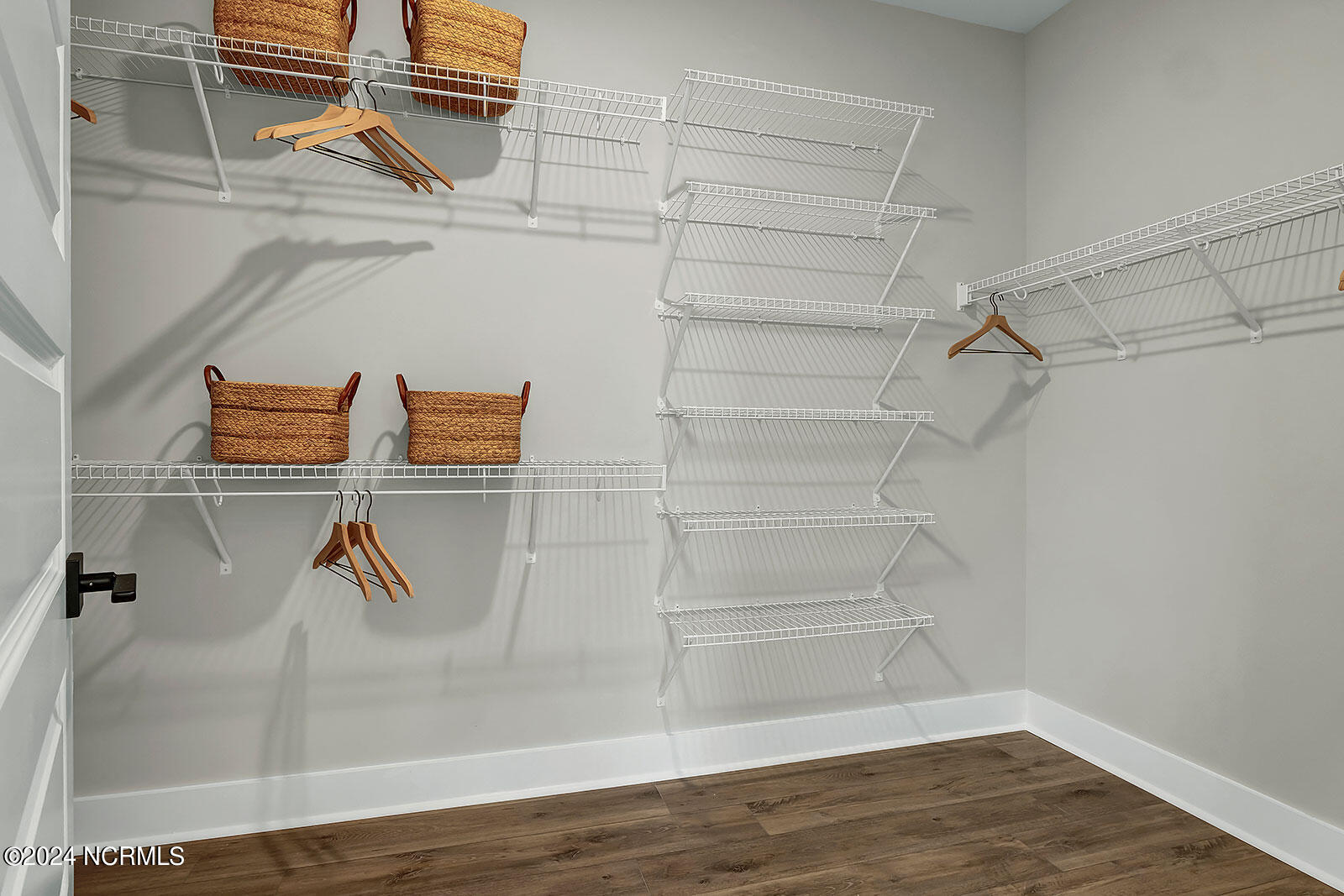 8913 Peplow Place Property Photo 17