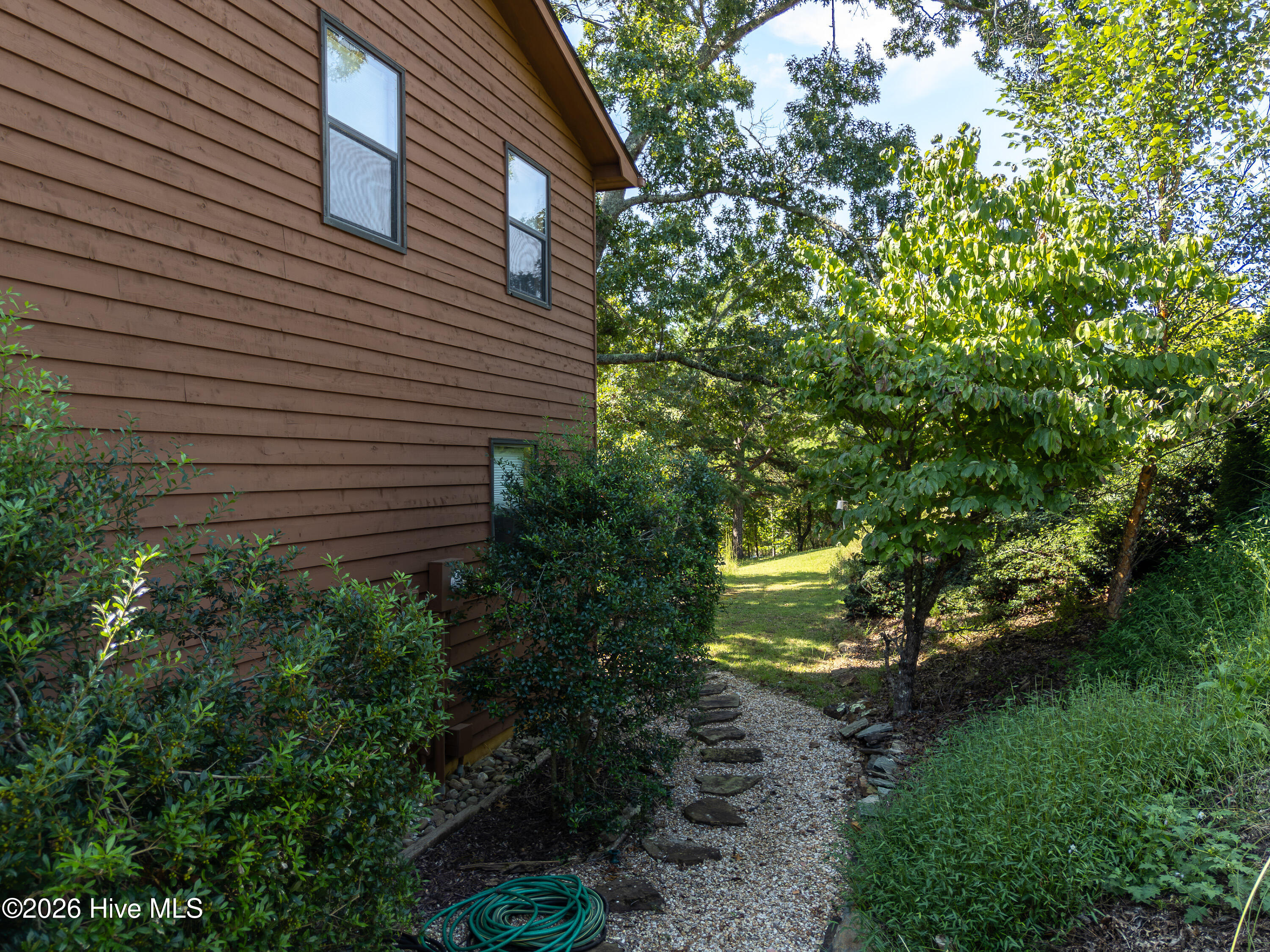 50 Red Bud Lane Property Photo 40