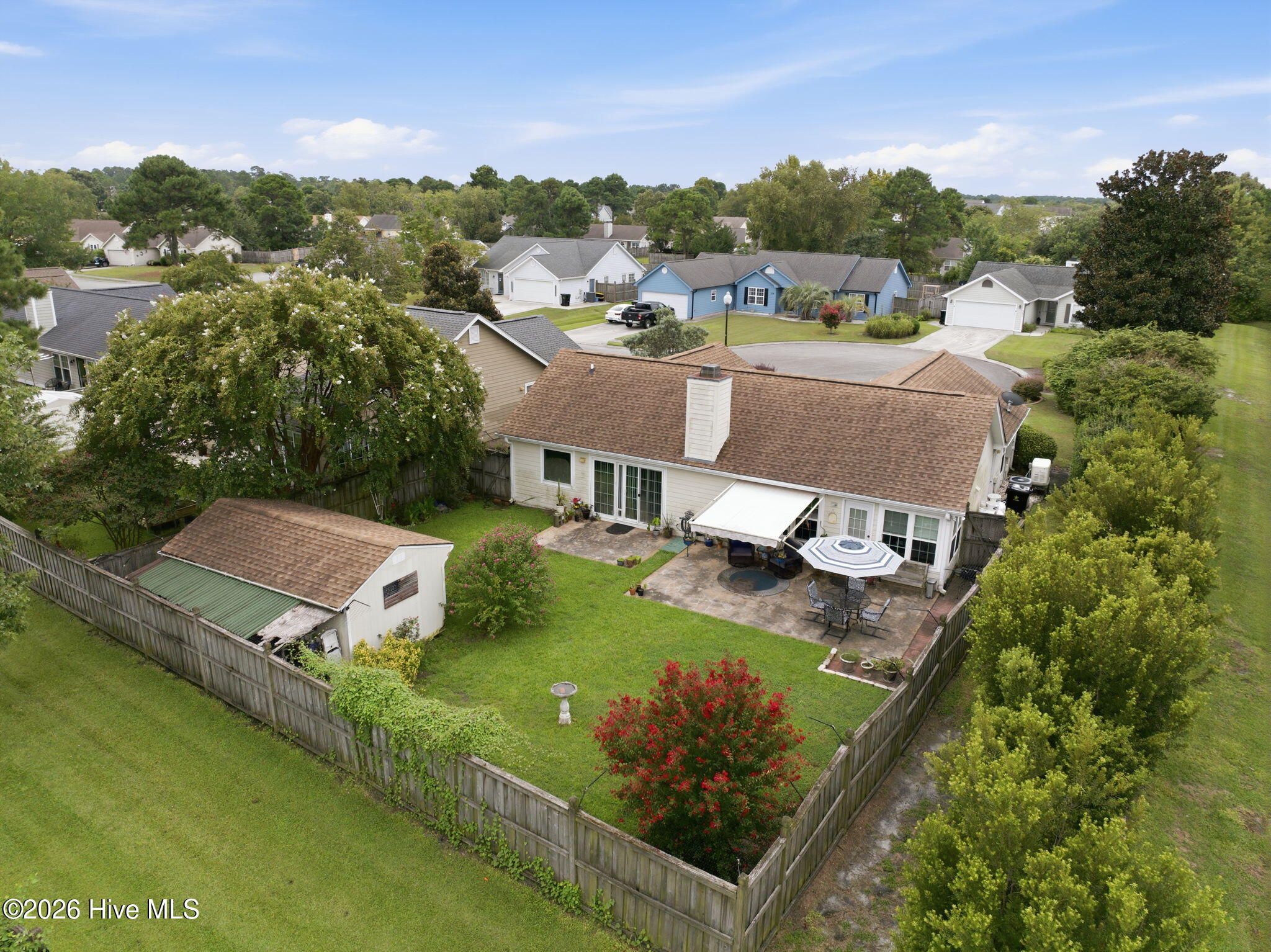 320 Smallwood Court Property Photo 8