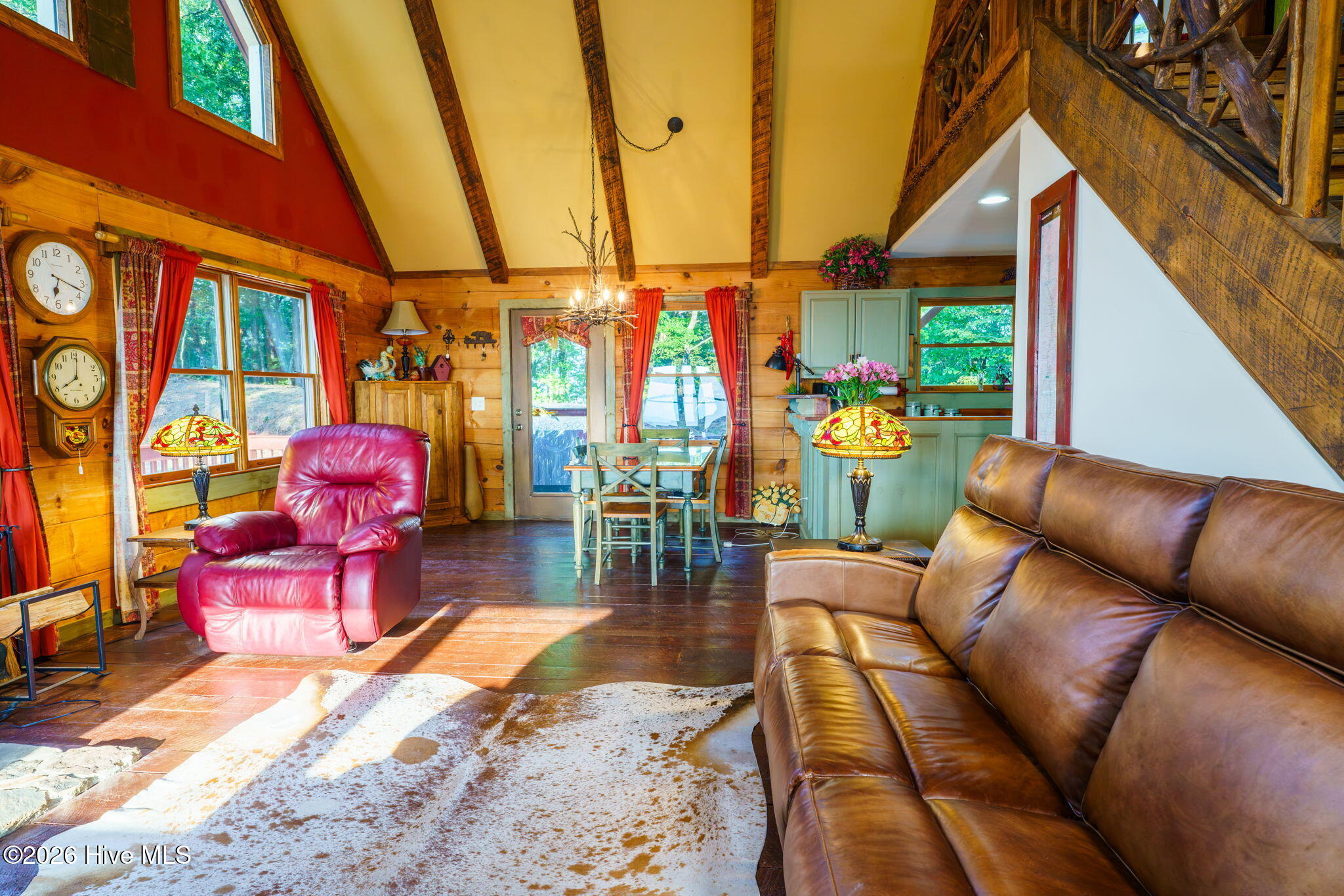 1300 Timberwood Drive Property Photo 15