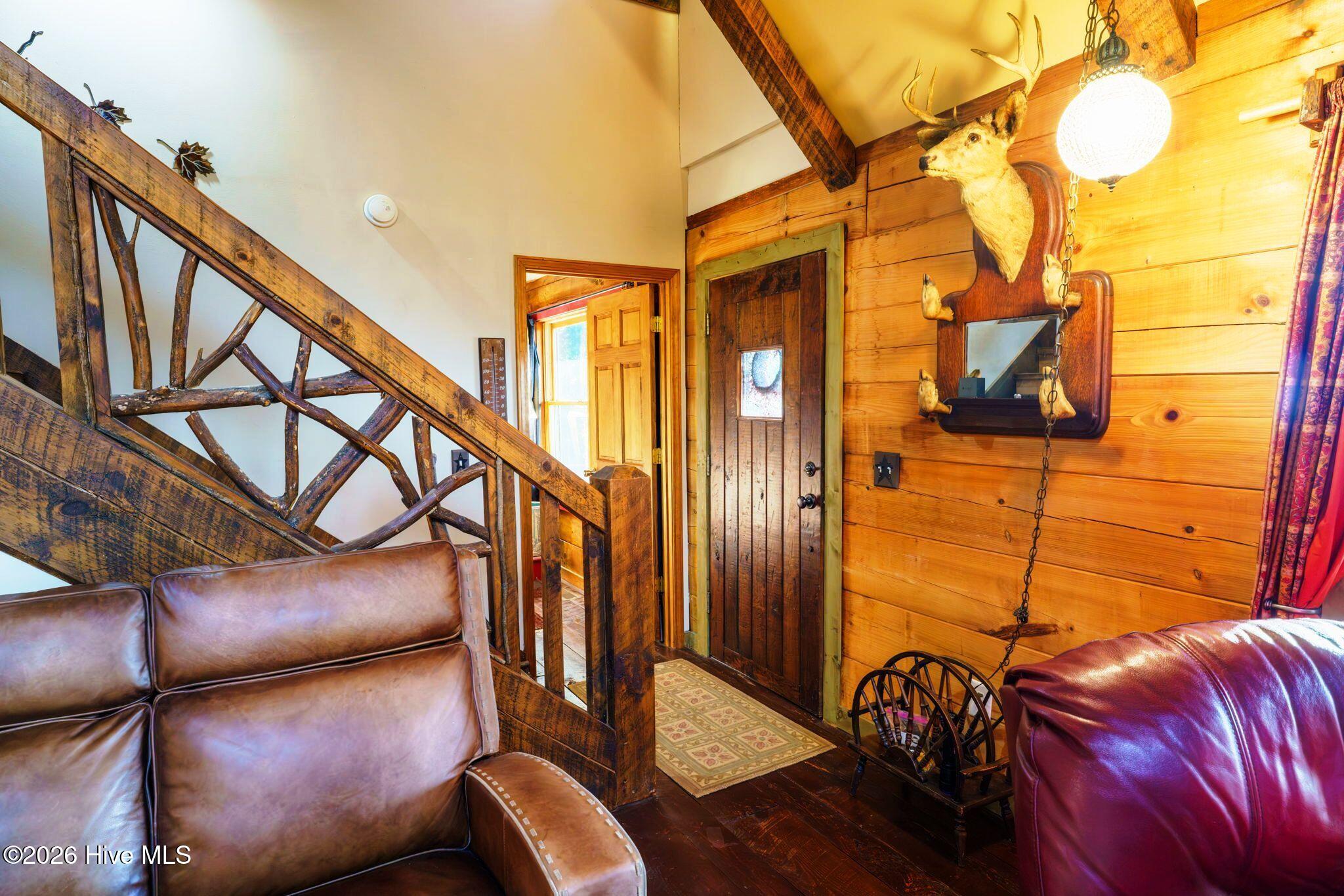 1300 Timberwood Drive Property Photo 32