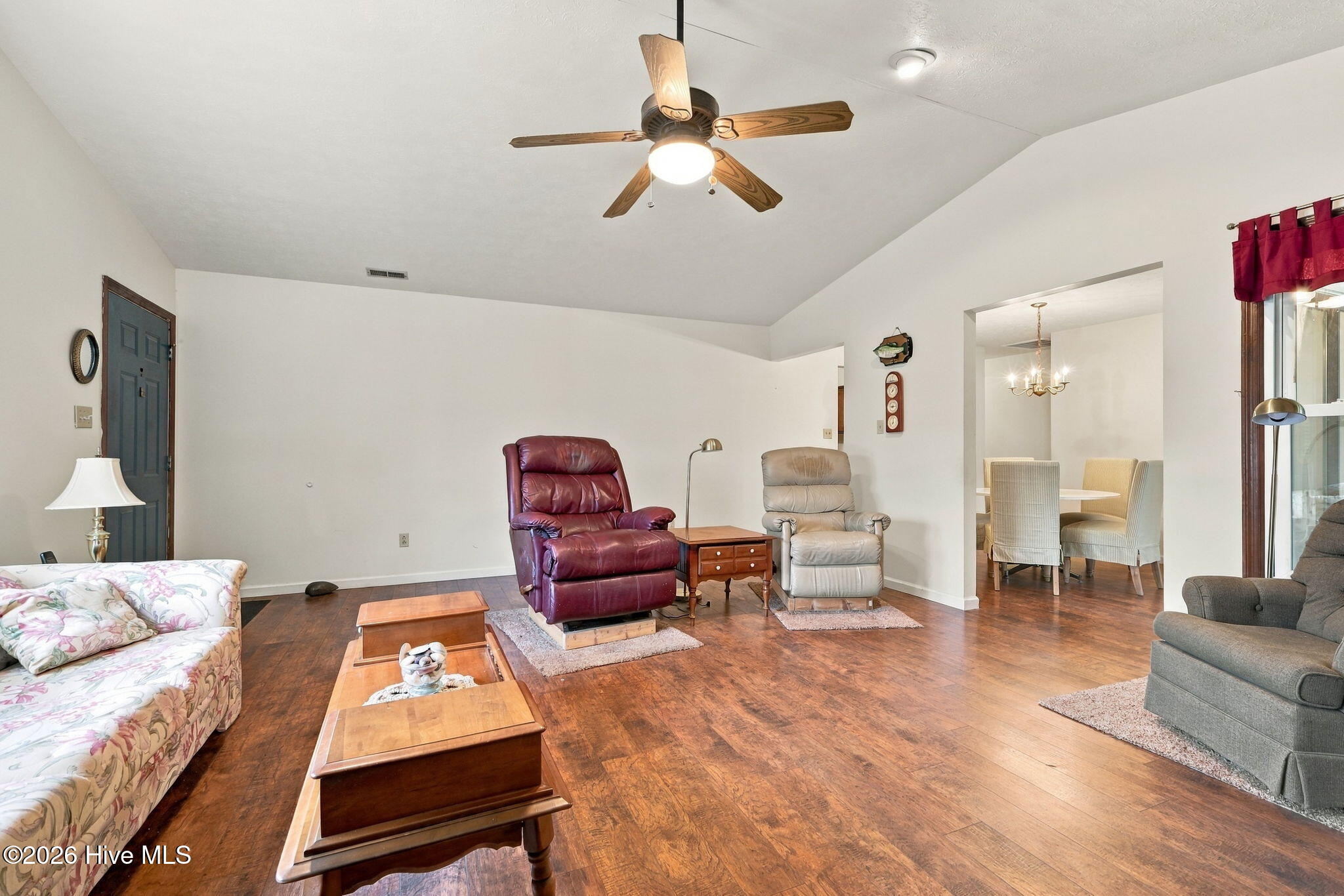 602 Farm Court Property Photo 11
