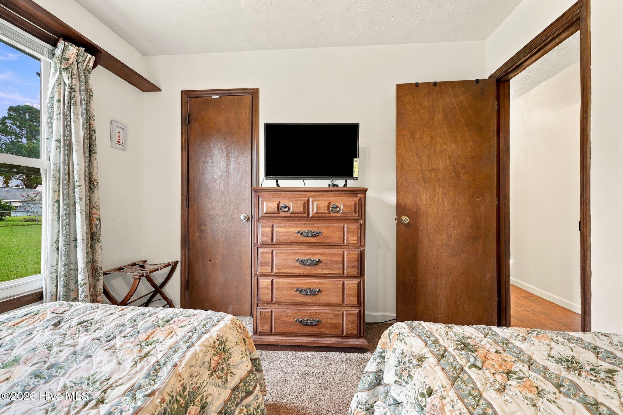 602 Farm Court Property Photo 31