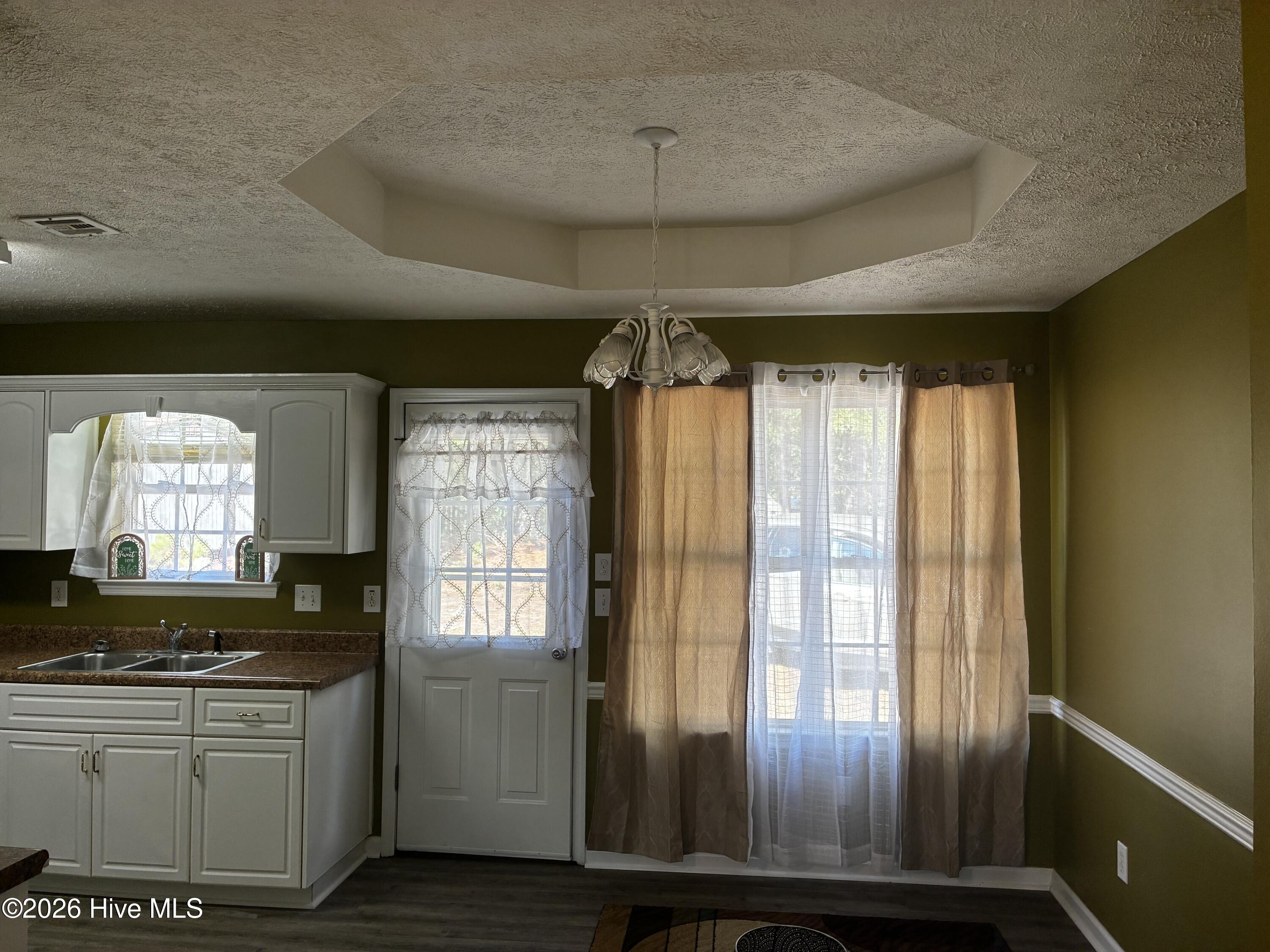1412 Ne Huntly Circle Property Photo 4