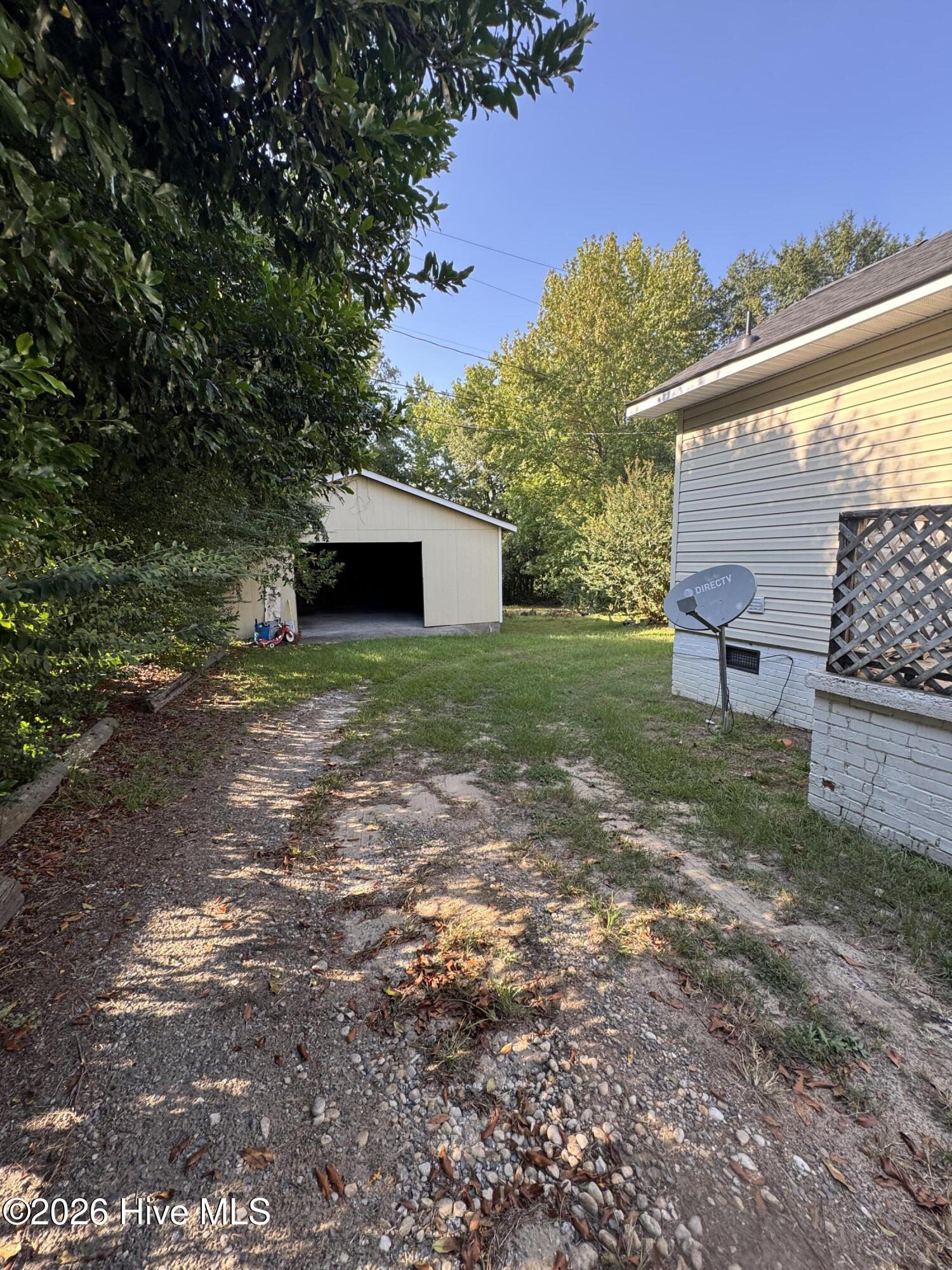 201 Aleo First Street Property Photo 12