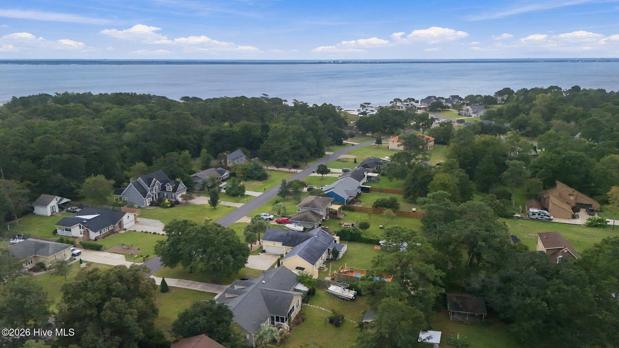 108 Gull Harbor Drive Property Photo 8