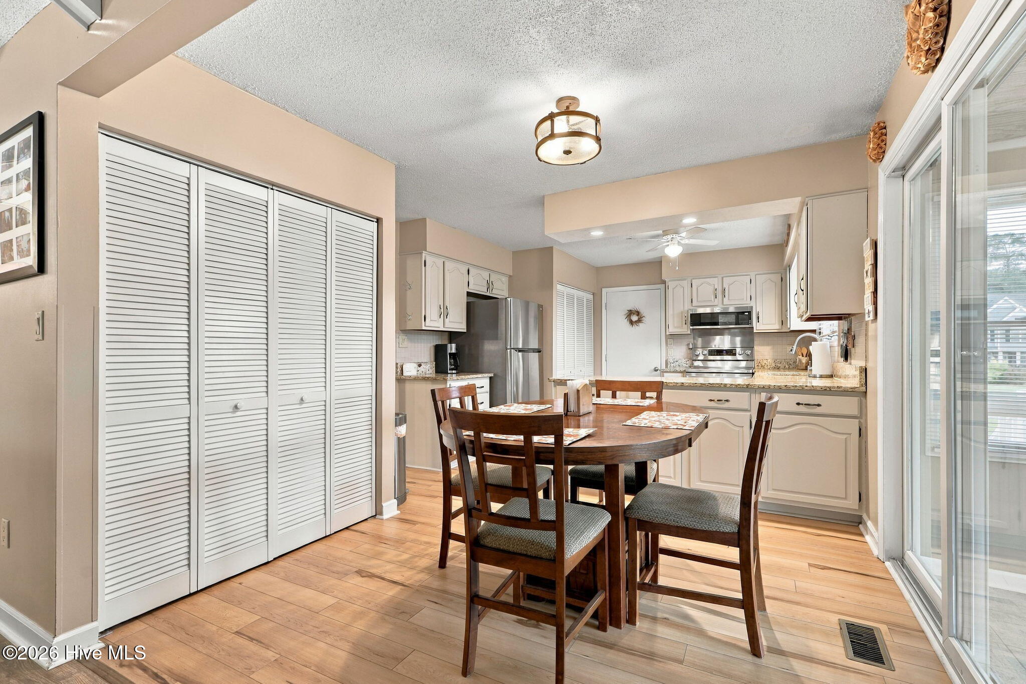 108 Gull Harbor Drive Property Photo 24