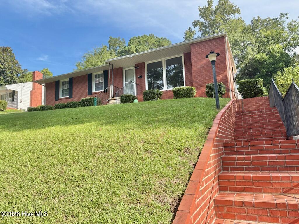 1916 Rogers Drive Property Photo 3