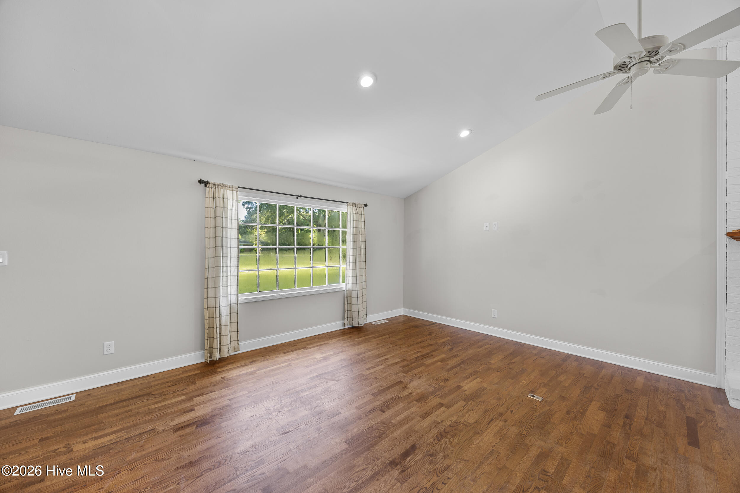 130 Patalanda Road Property Photo 8