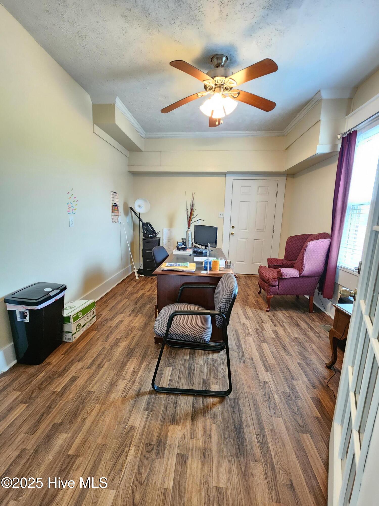 429 Gillespie Street Property Photo 12