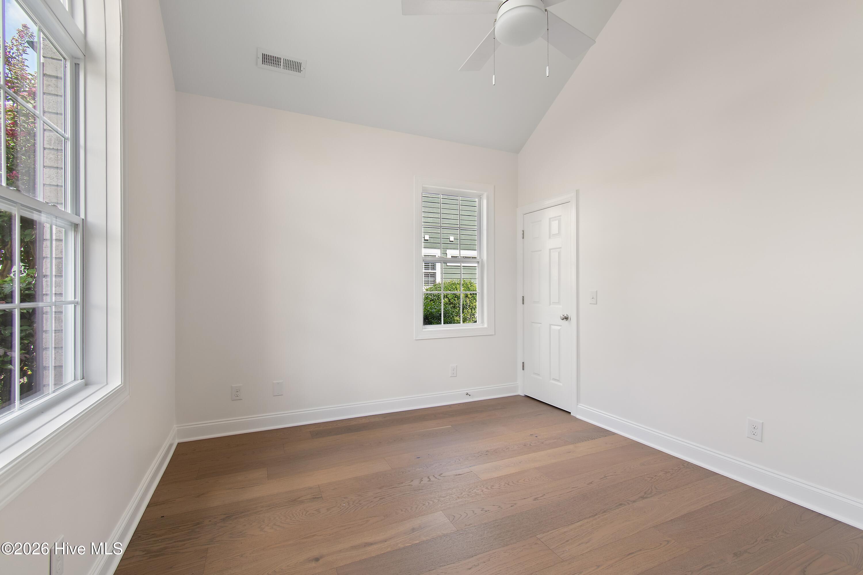 2776 Parkridge Drive Property Photo 16