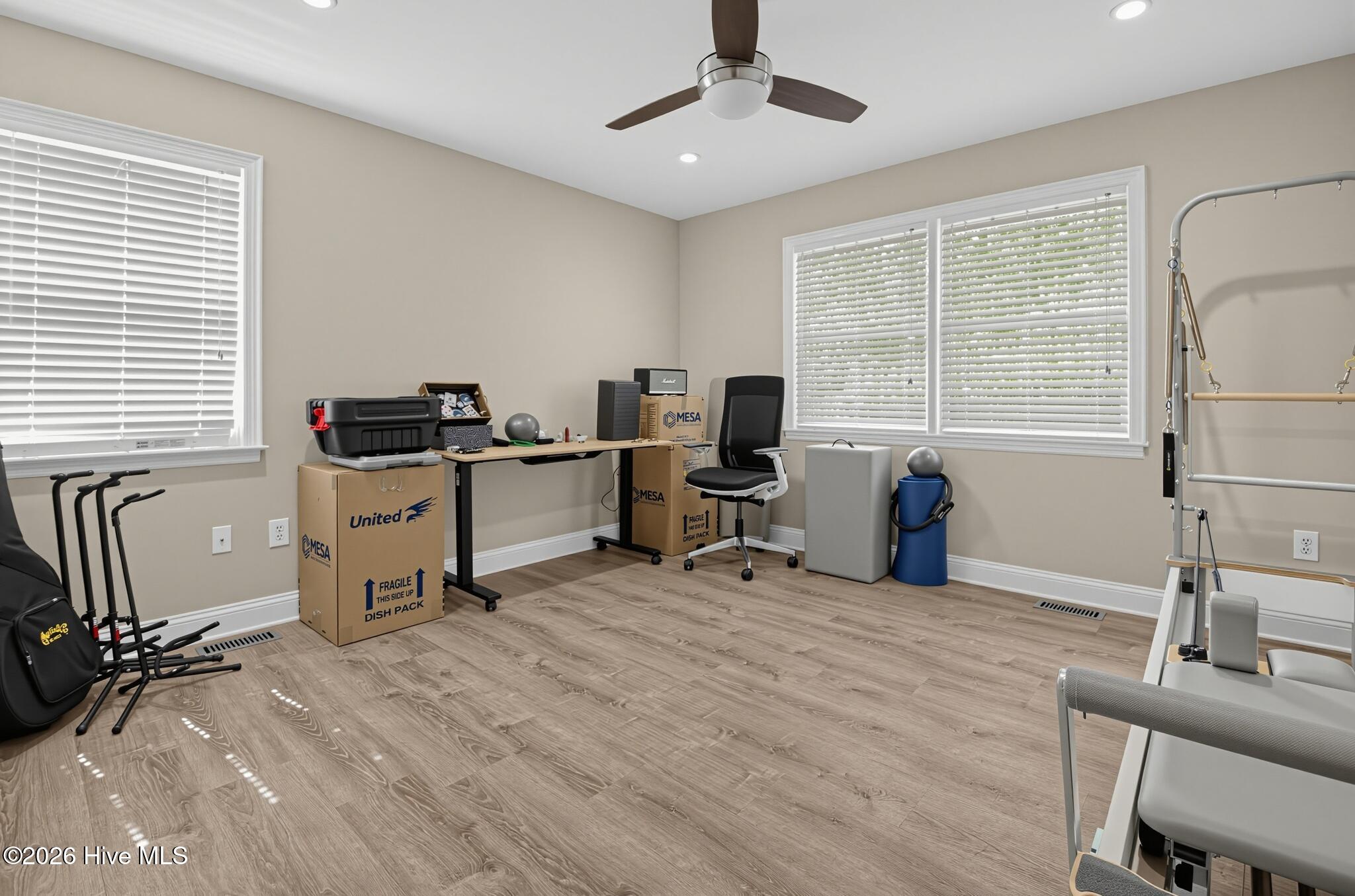 711 N Green Tee Road Property Photo 18