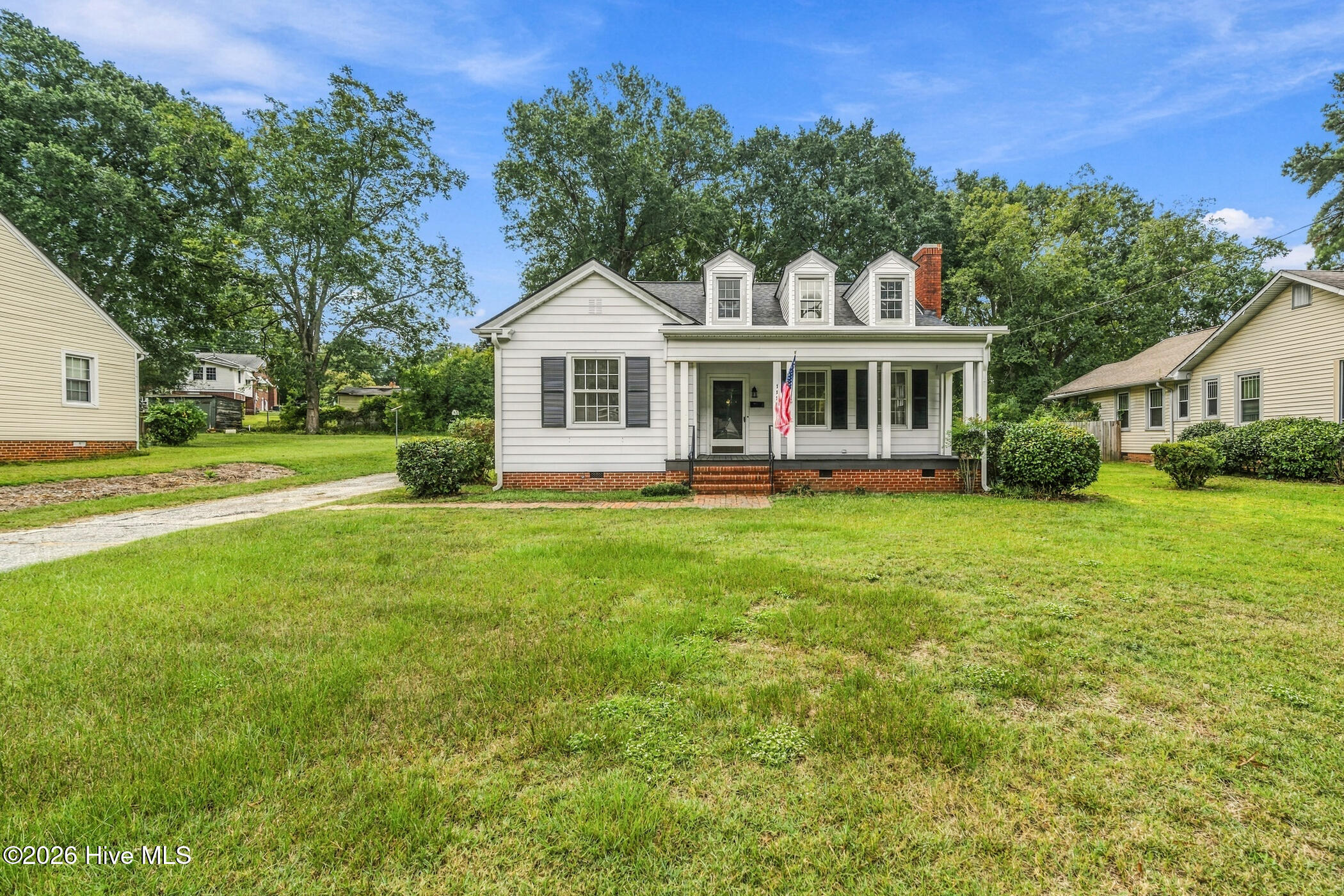 1118 Ann Street Property Photo 6