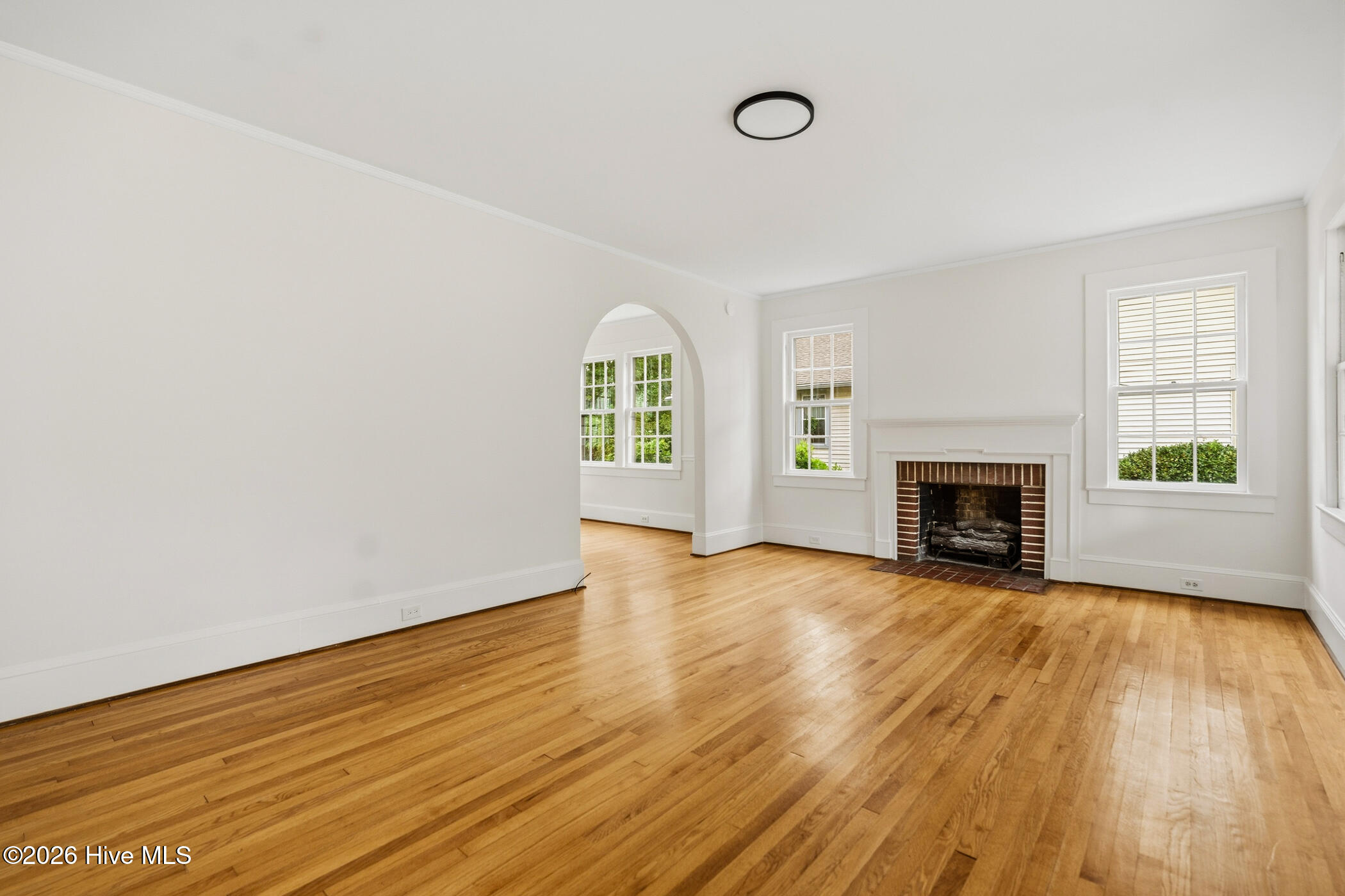 1118 Ann Street Property Photo 12