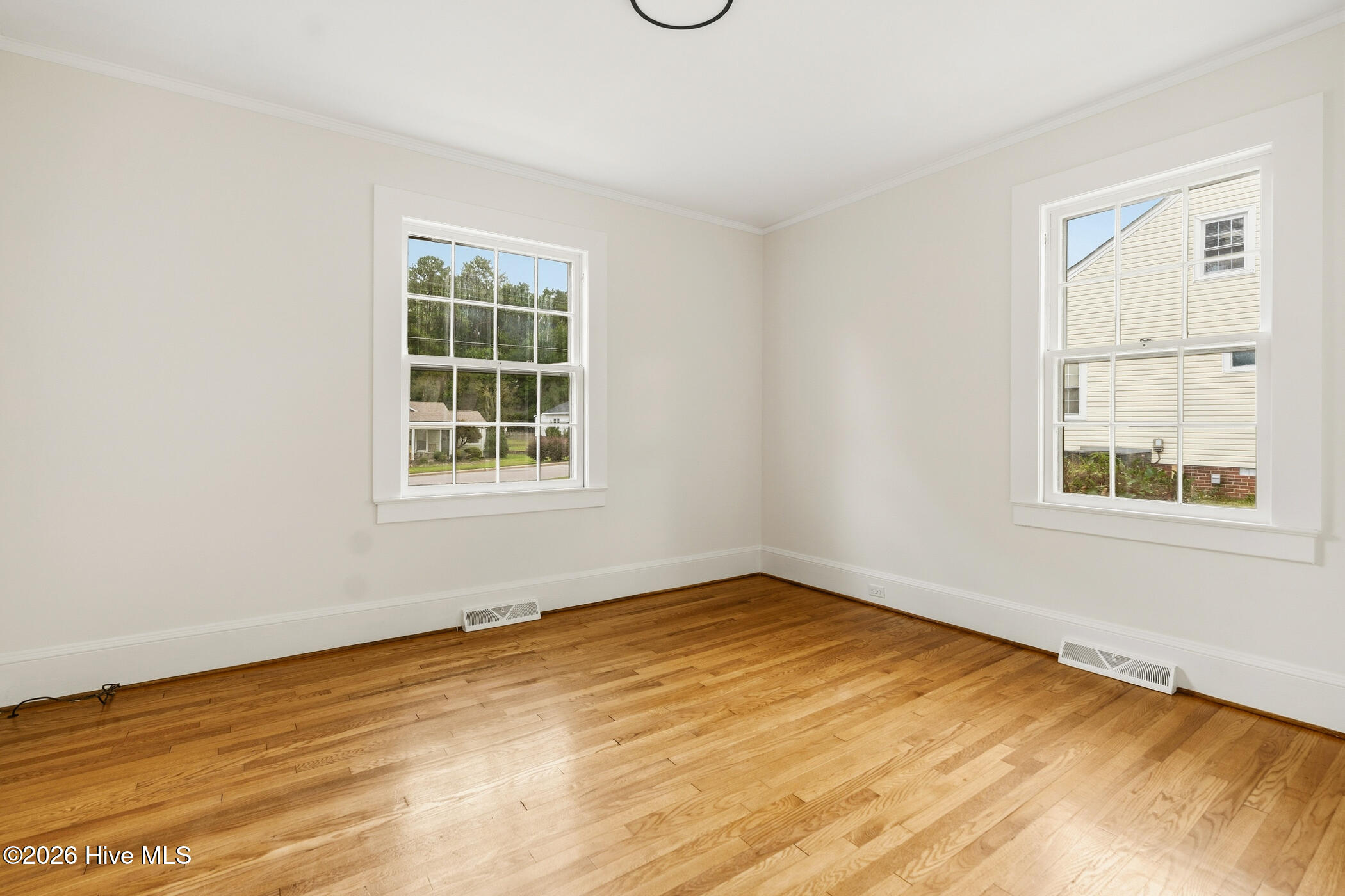 1118 Ann Street Property Photo 23
