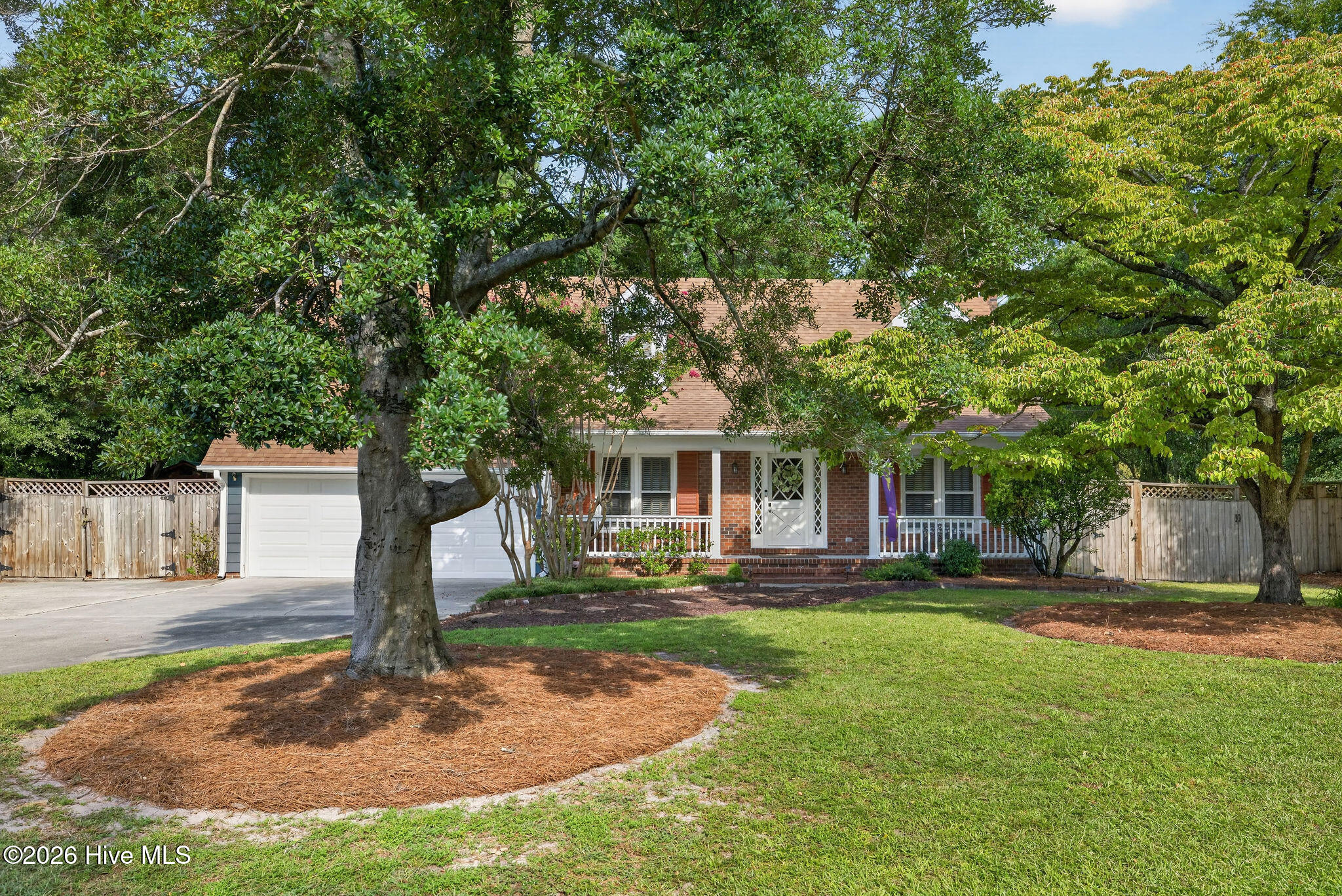 242 Dallas Drive Property Photo 3