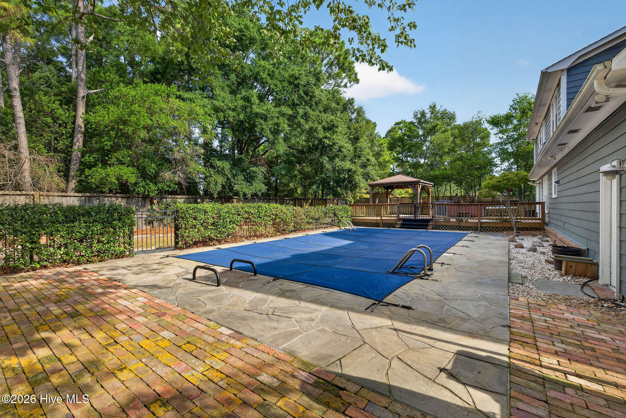 242 Dallas Drive Property Photo 8