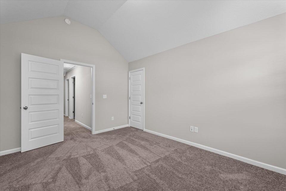 216 Linsmore Avenue Property Photo 9