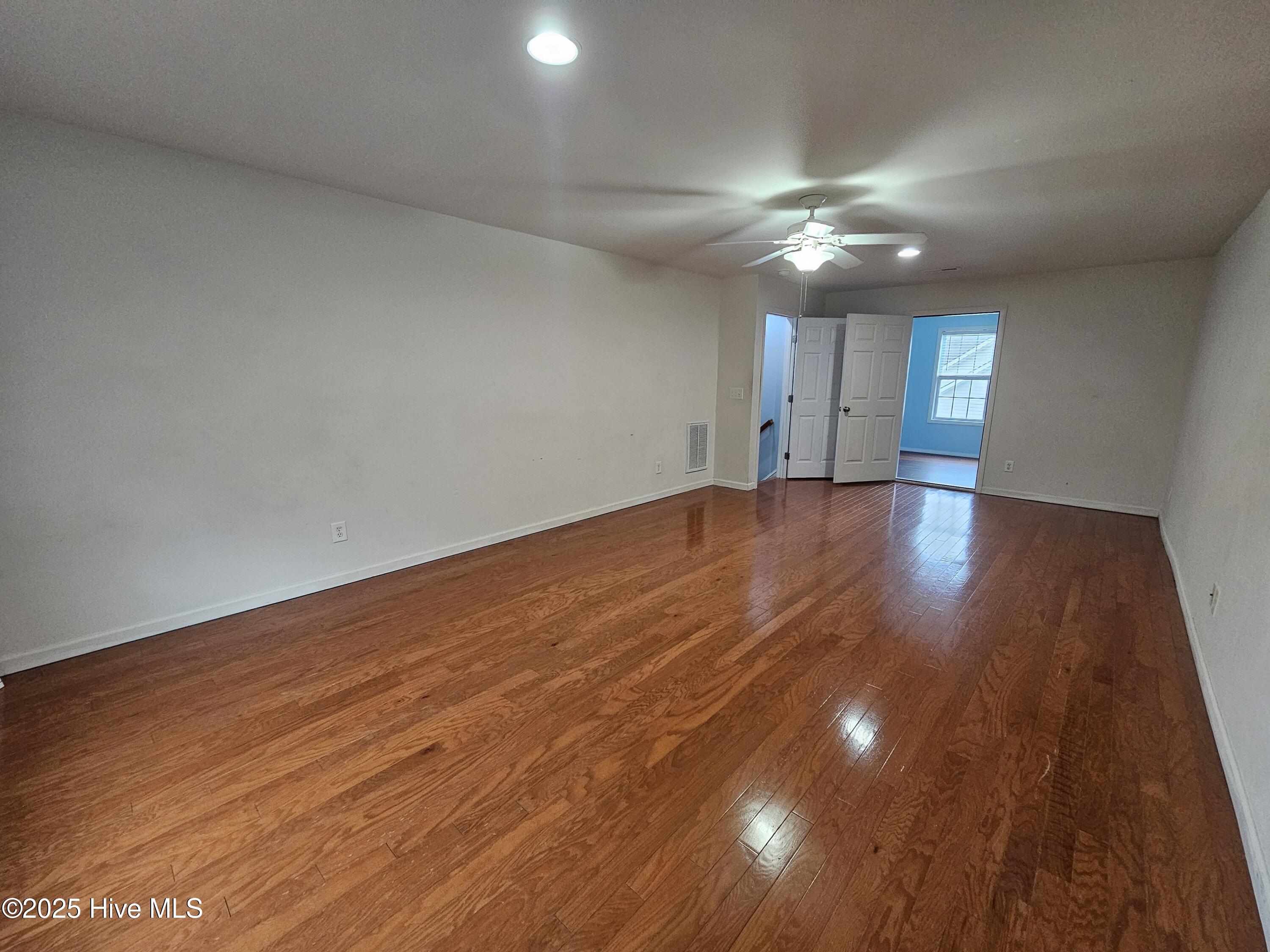 109 Penquin Place Property Photo 15