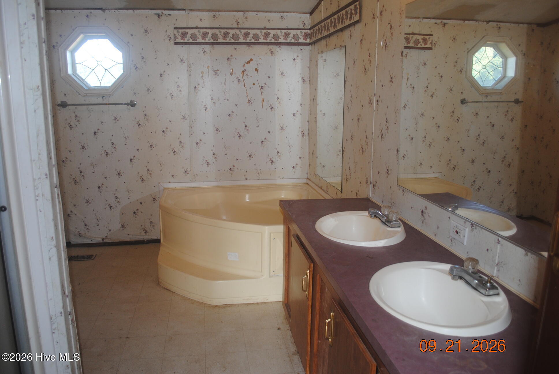 132 Cooper Road Property Photo 17