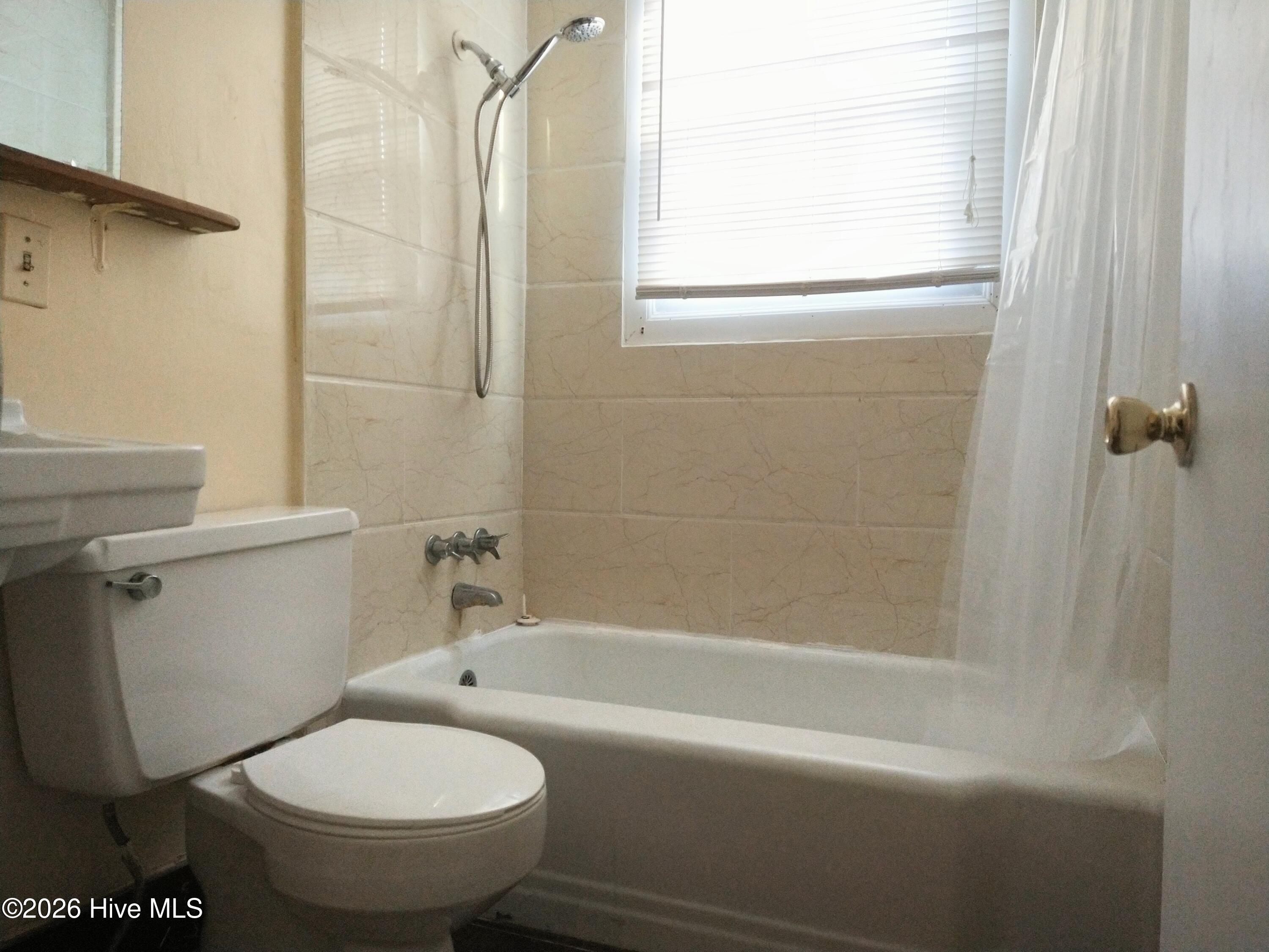 2232 Bandler Road Property Photo 4