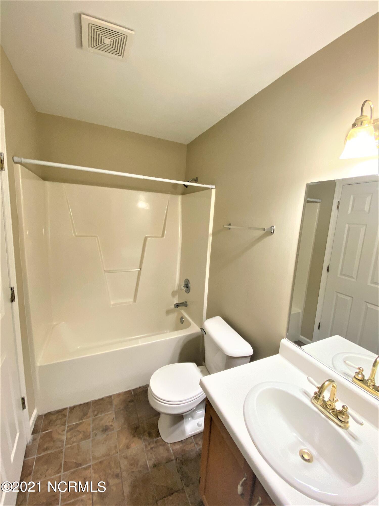 201 Faison Lane Property Photo 4