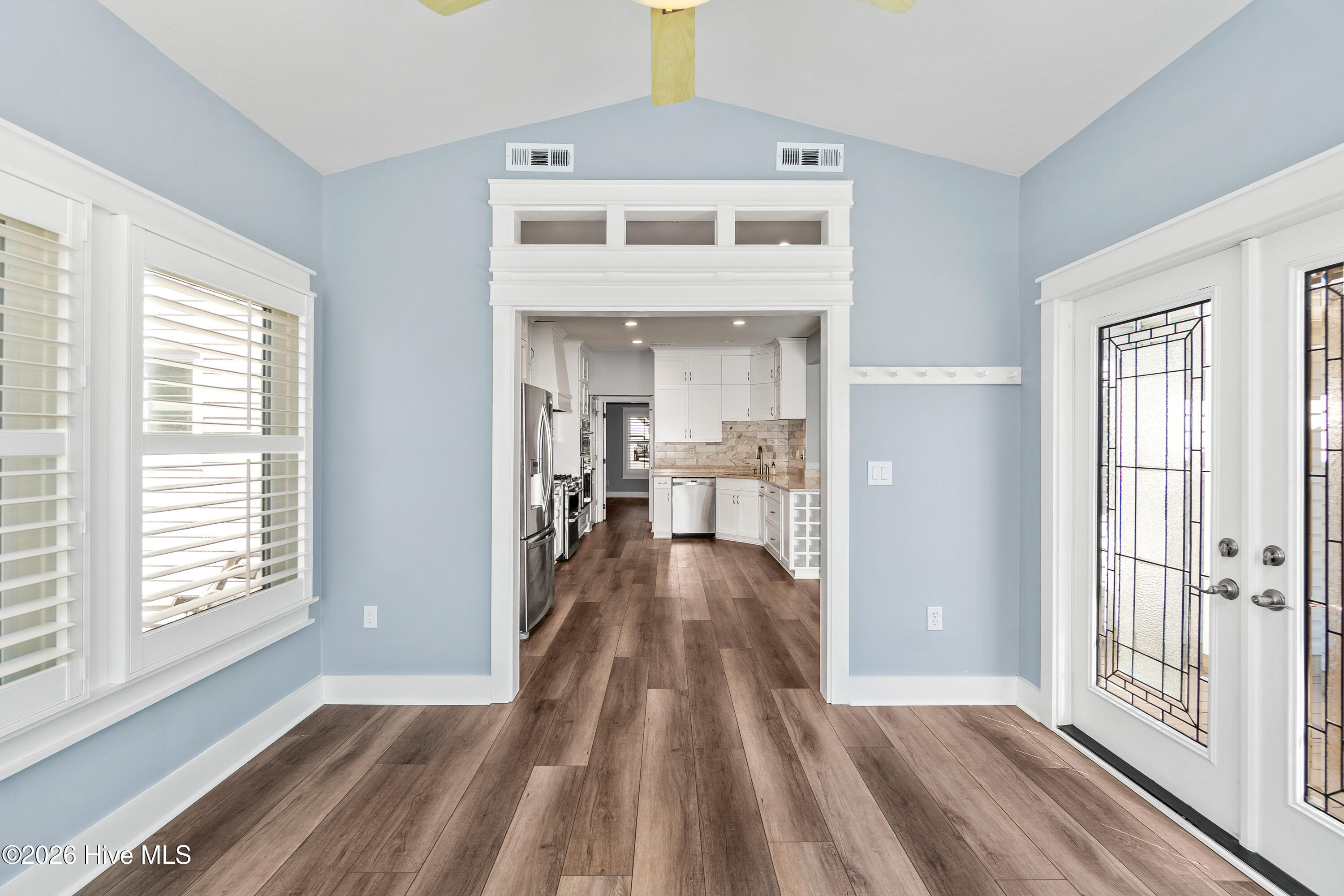 117 Green View Road Property Photo 16