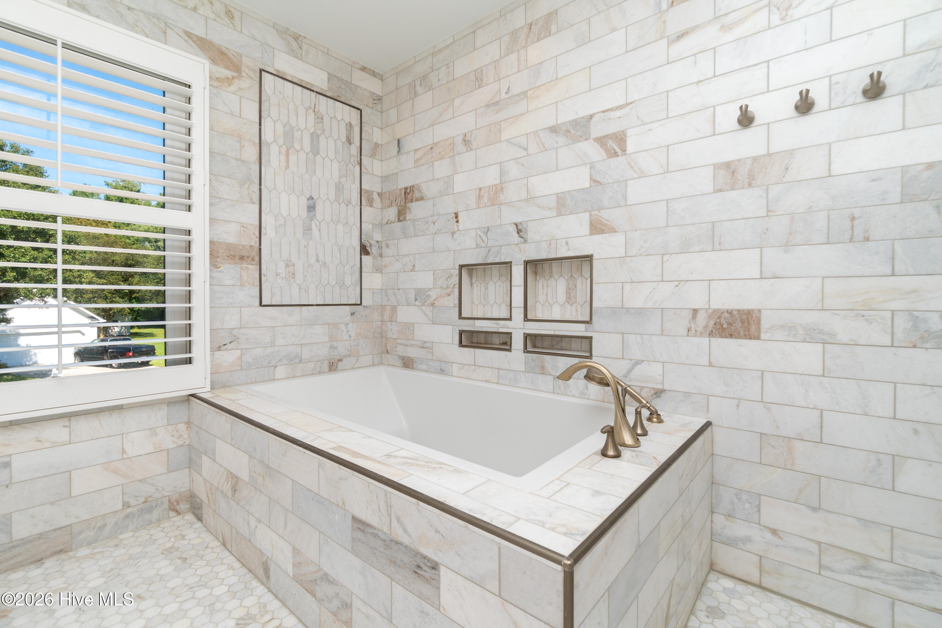 117 Green View Road Property Photo 27