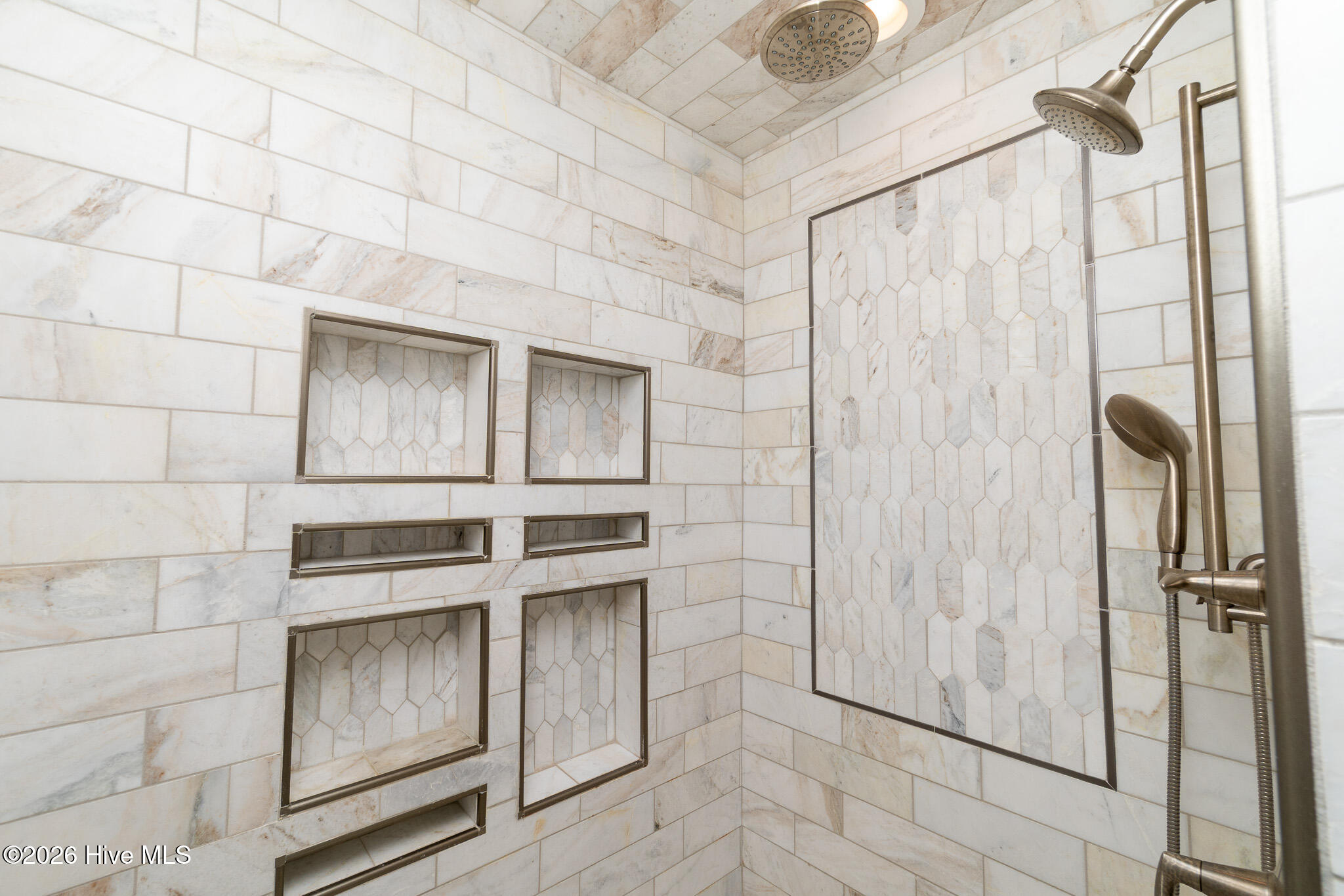 117 Green View Road Property Photo 28