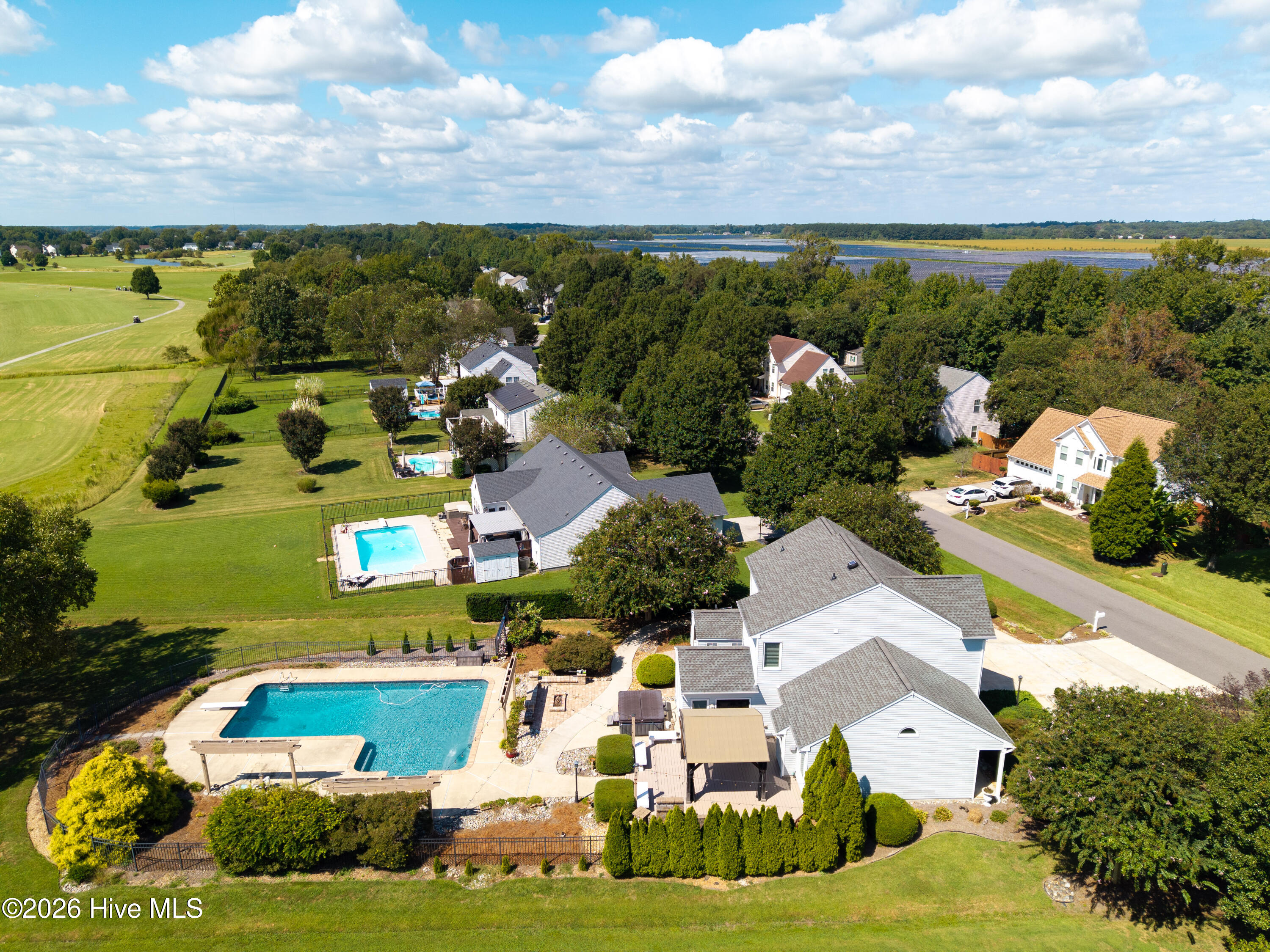 117 Green View Road Property Photo 44