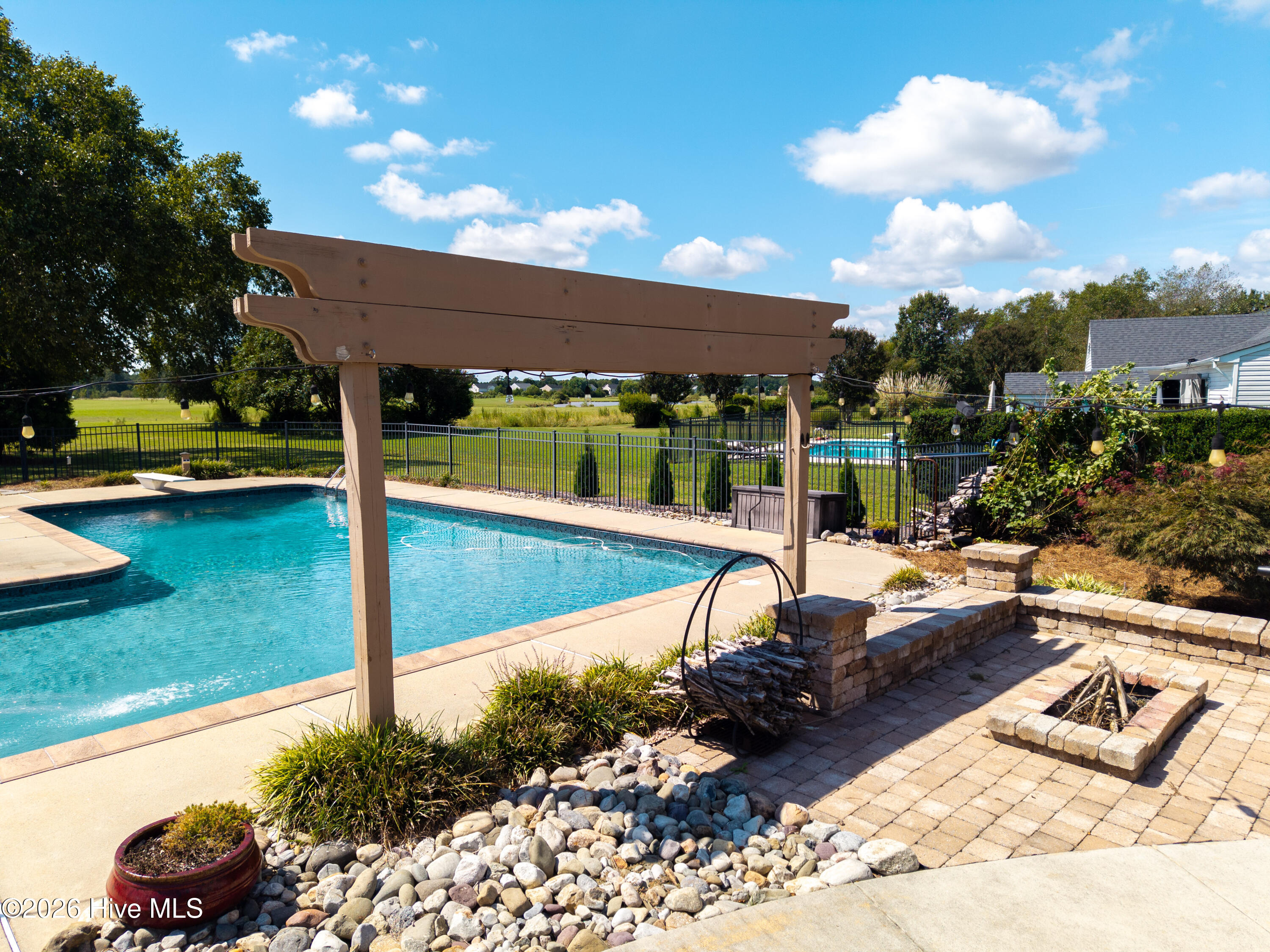 117 Green View Road Property Photo 51