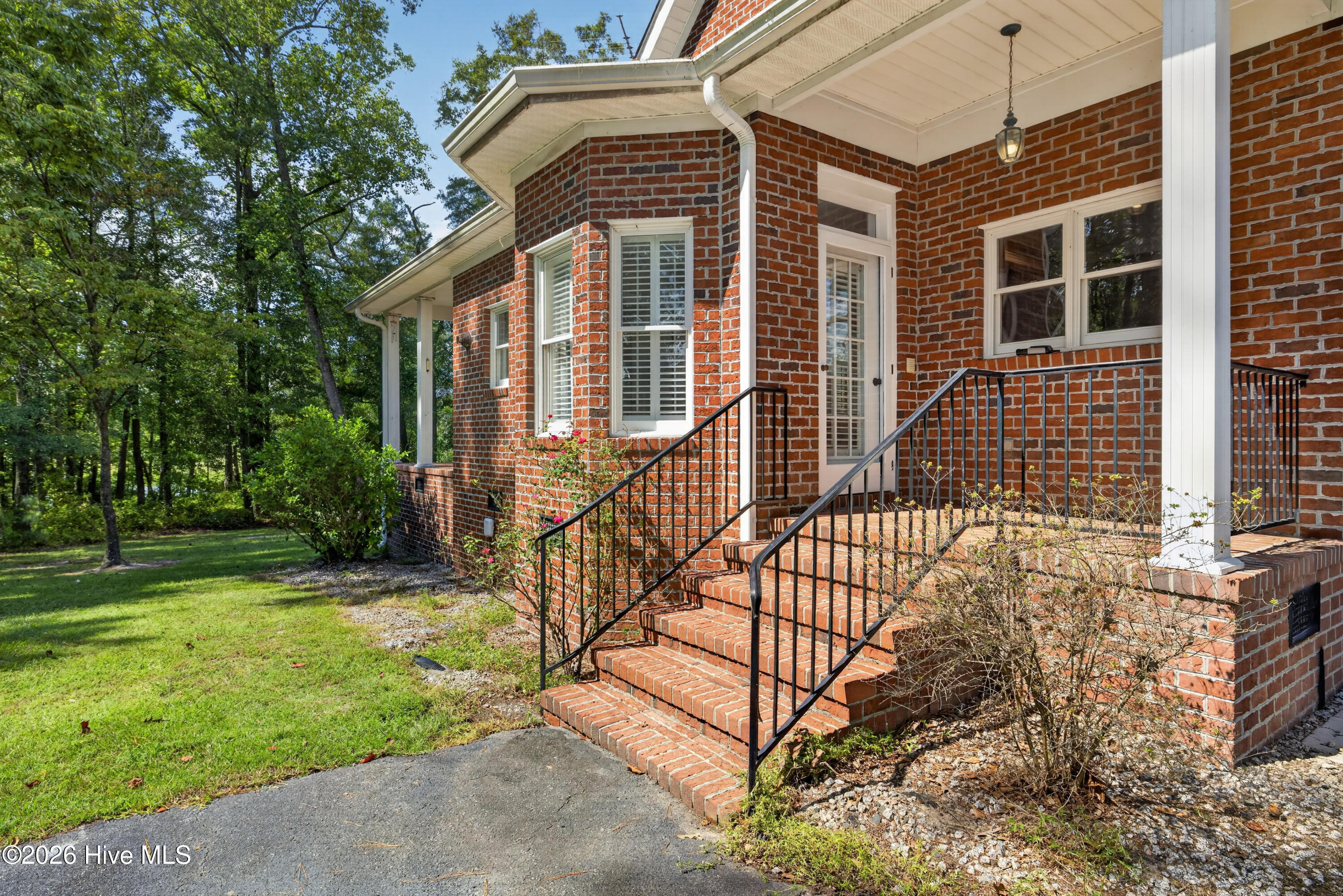 427 Tracy Brown Road Property Photo 3