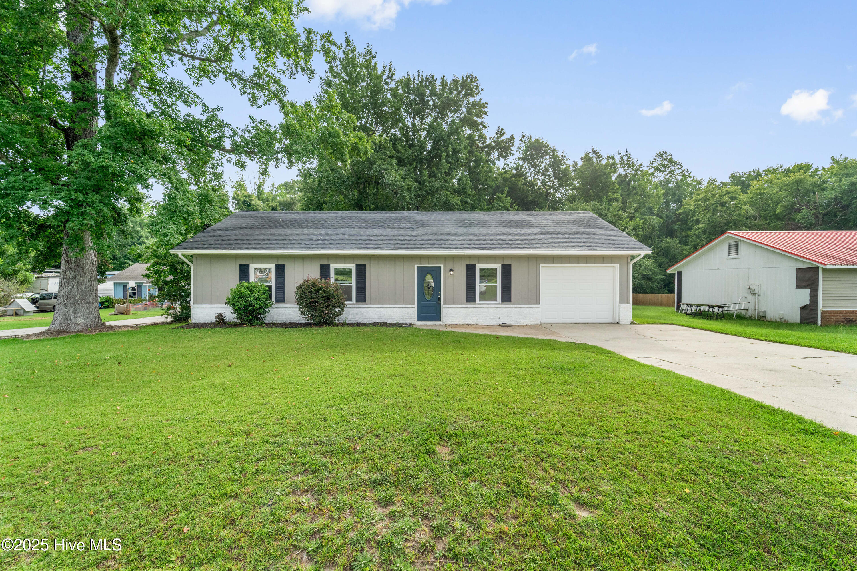 1036 Birchwood Lane Property Photo 1
