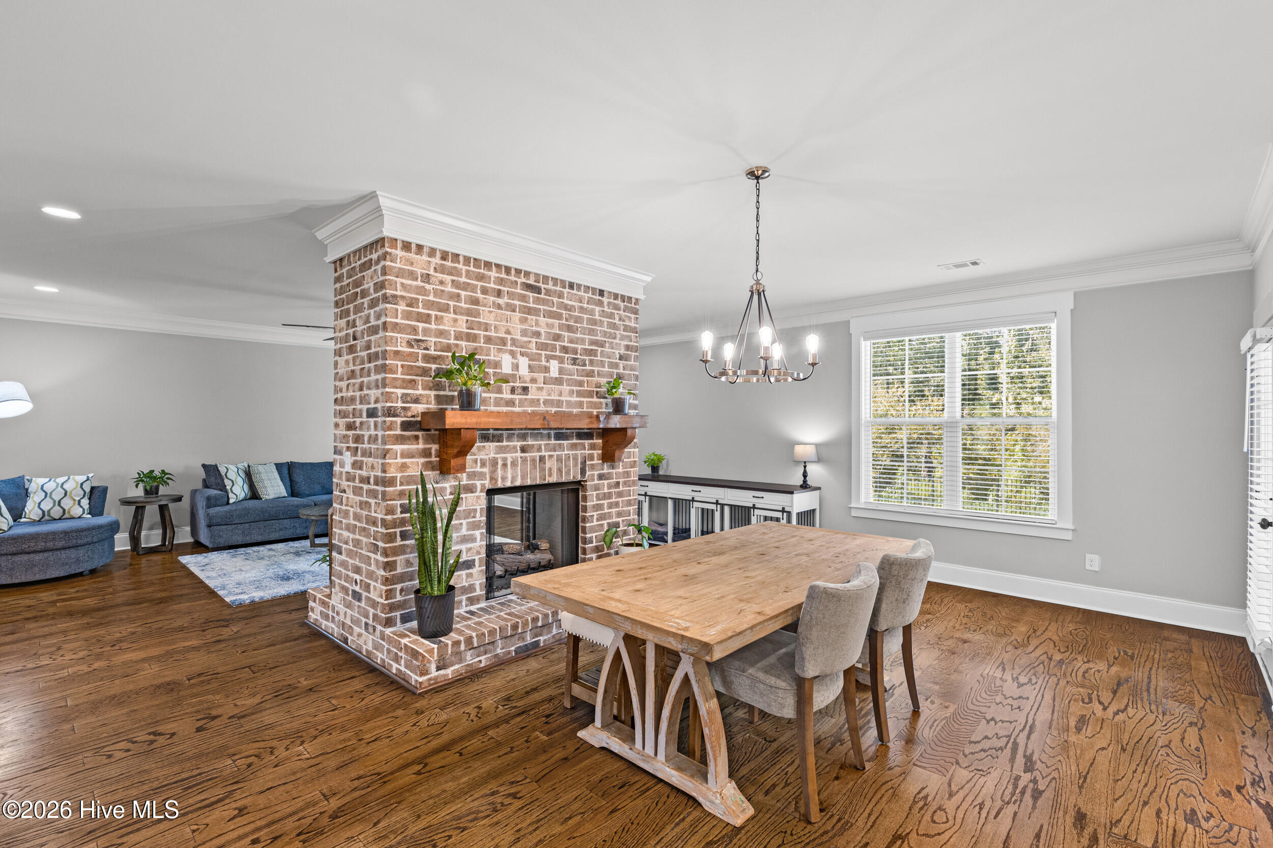752 Nuttall Street Property Photo 13