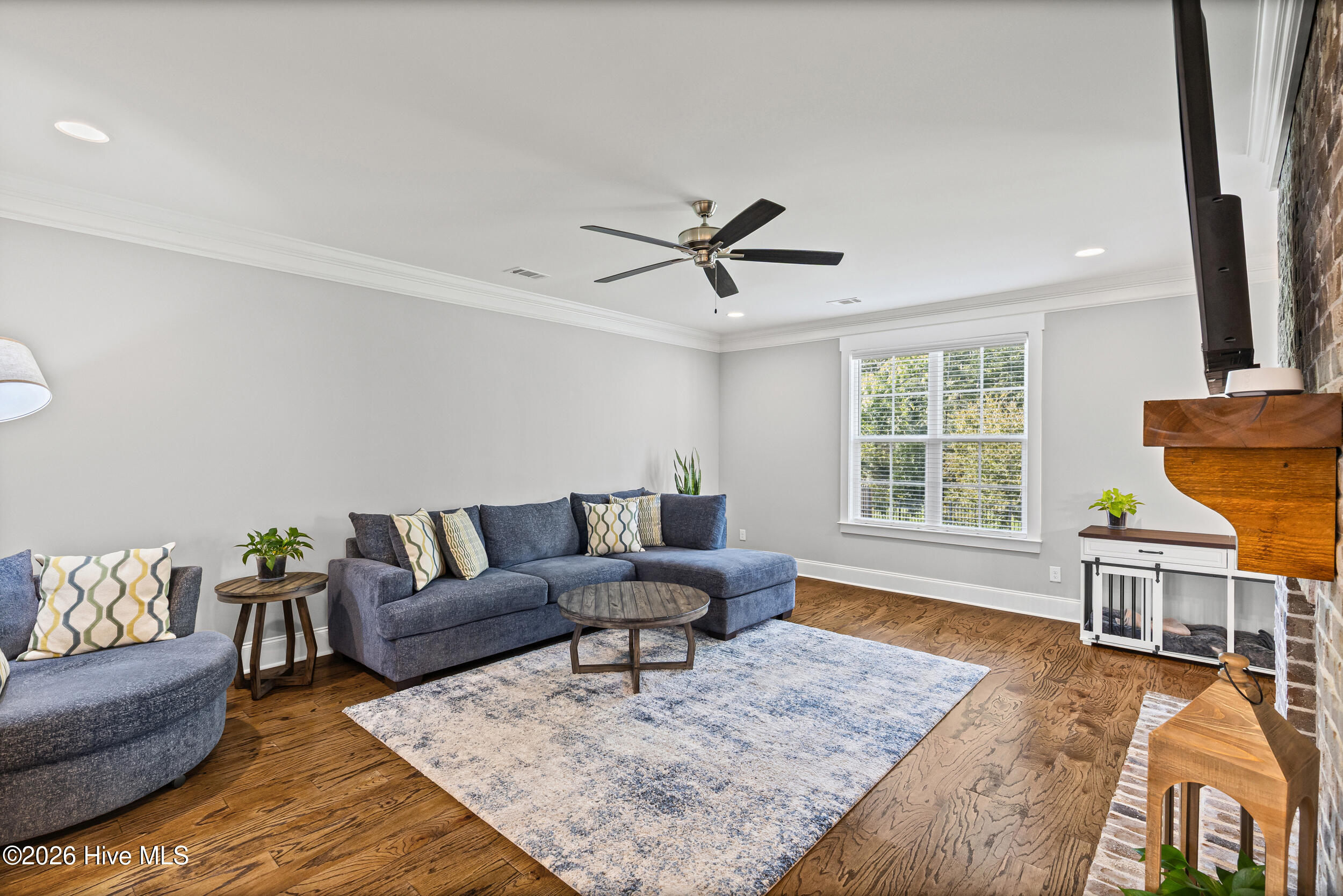 752 Nuttall Street Property Photo 15