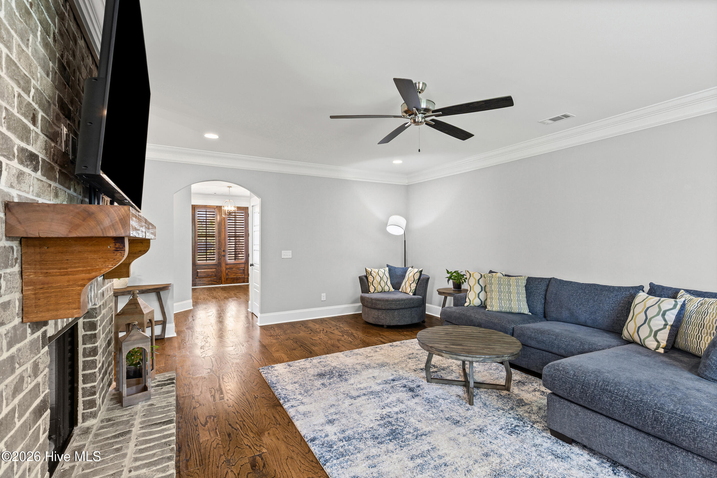752 Nuttall Street Property Photo 18