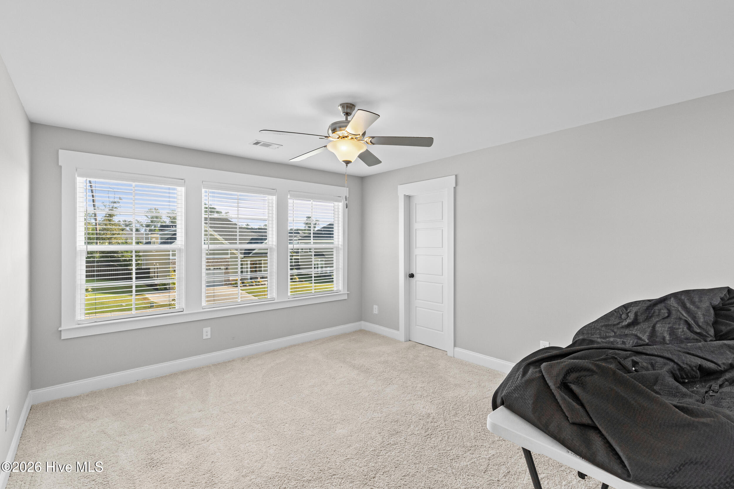 752 Nuttall Street Property Photo 27