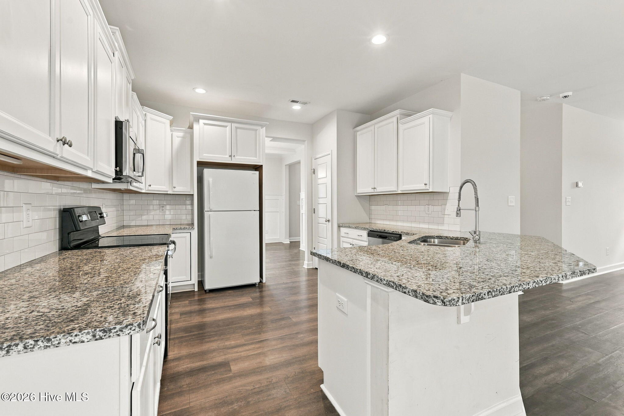 4616 Scenic Pines Drive Property Photo 18