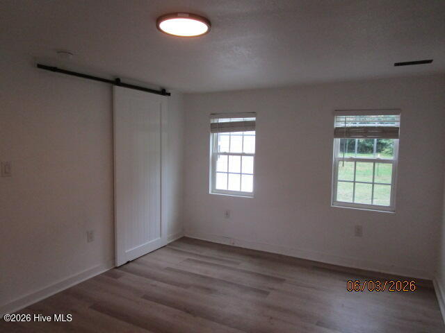 424 Louise Street Property Photo 12