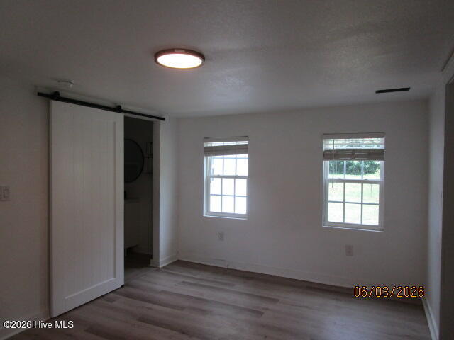 424 Louise Street Property Photo 14