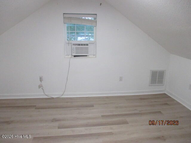 424 Louise Street Property Photo 22