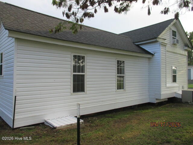 424 Louise Street Property Photo 27