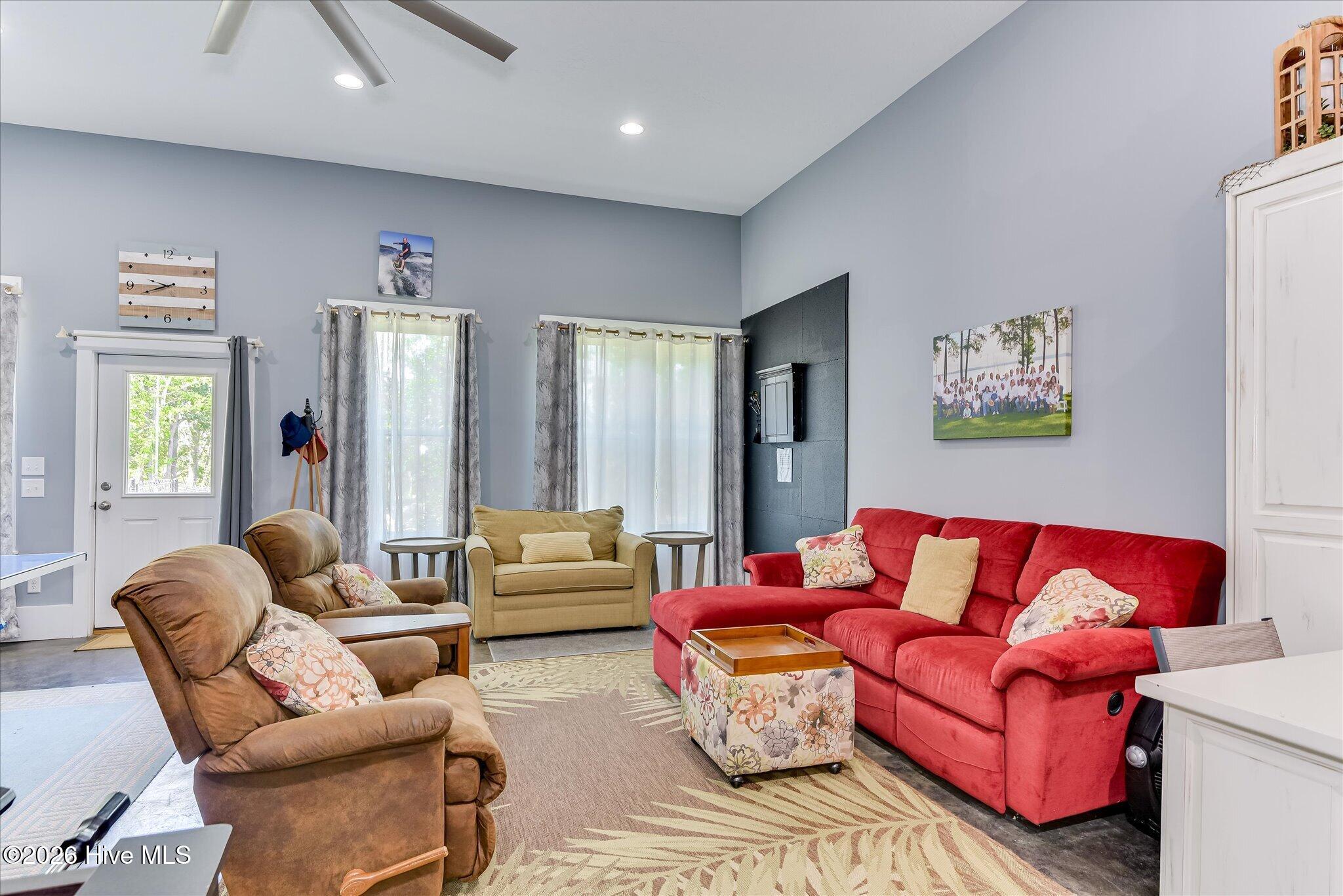 138 State Road S-33-650 Property Photo 50