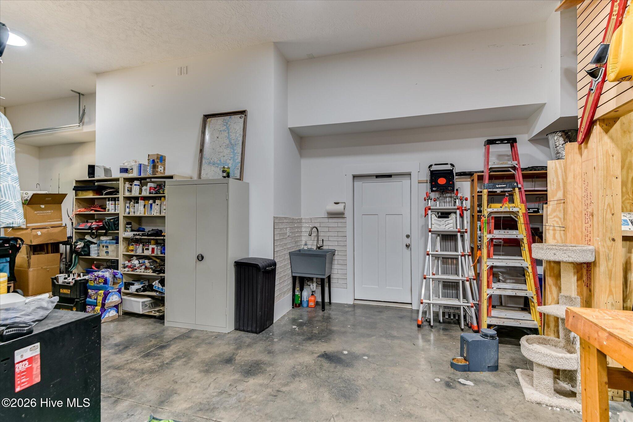 138 State Road S-33-650 Property Photo 62