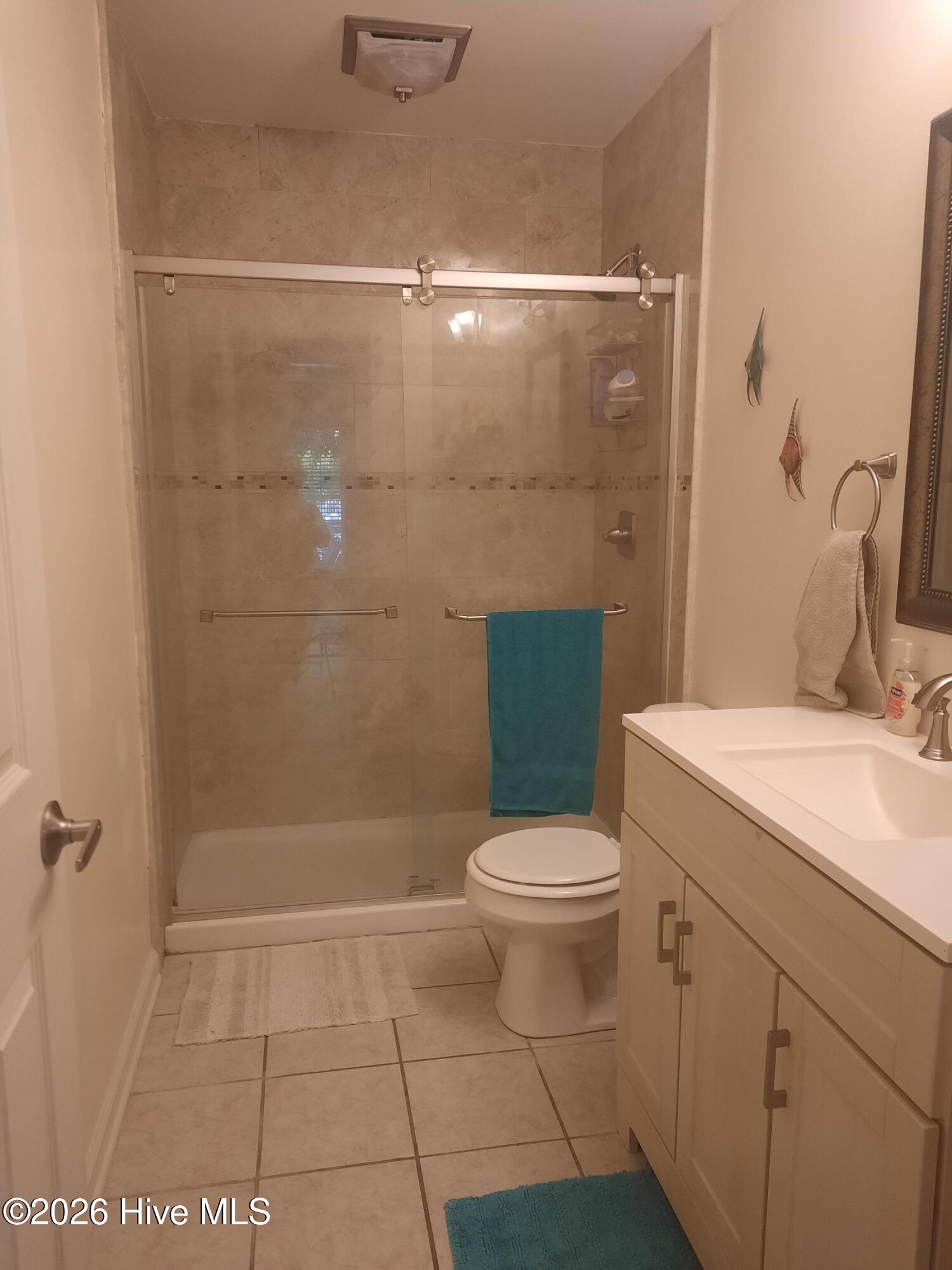 227 E Ivybridge Drive Property Photo 9