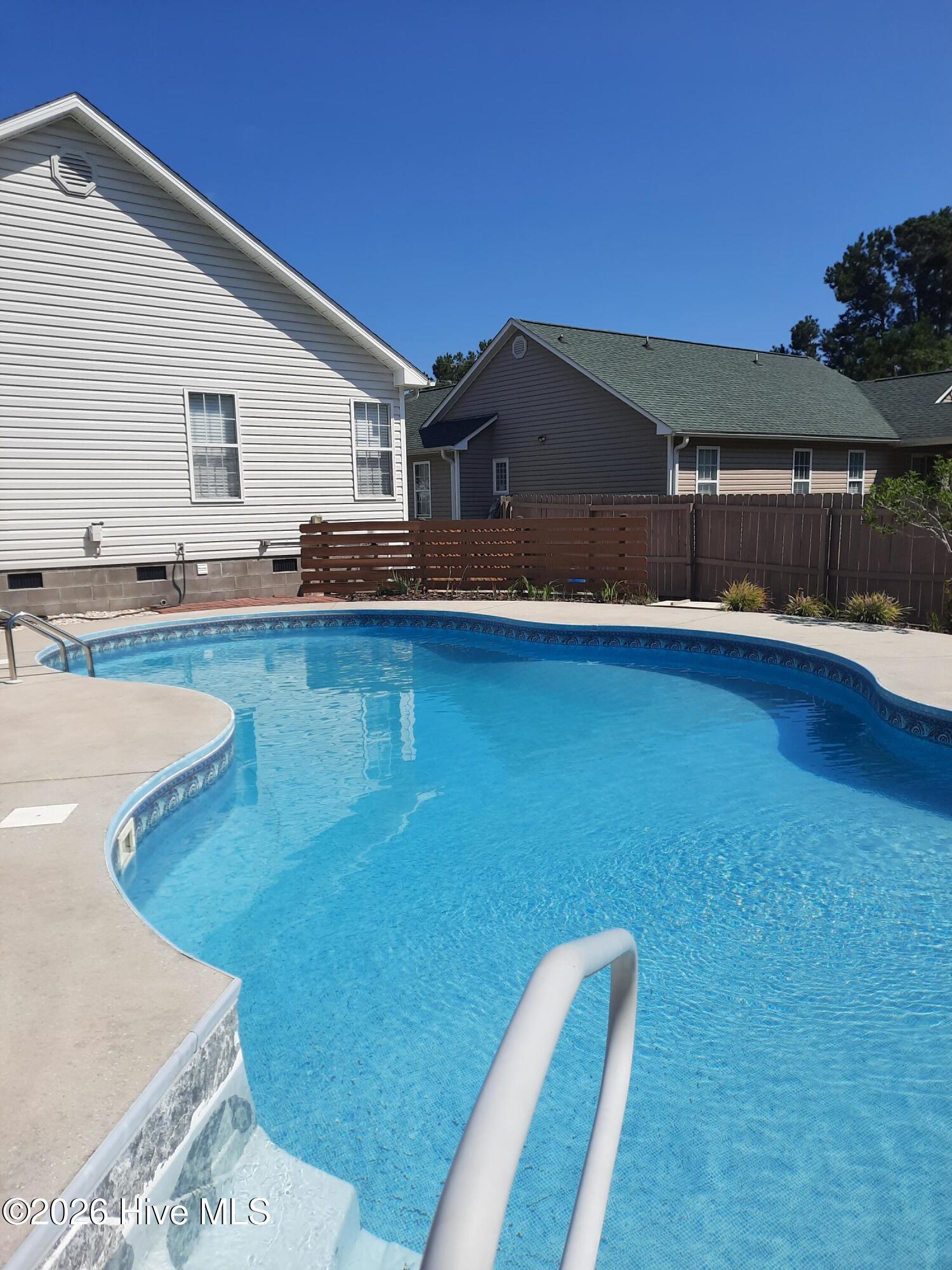 227 E Ivybridge Drive Property Photo 16