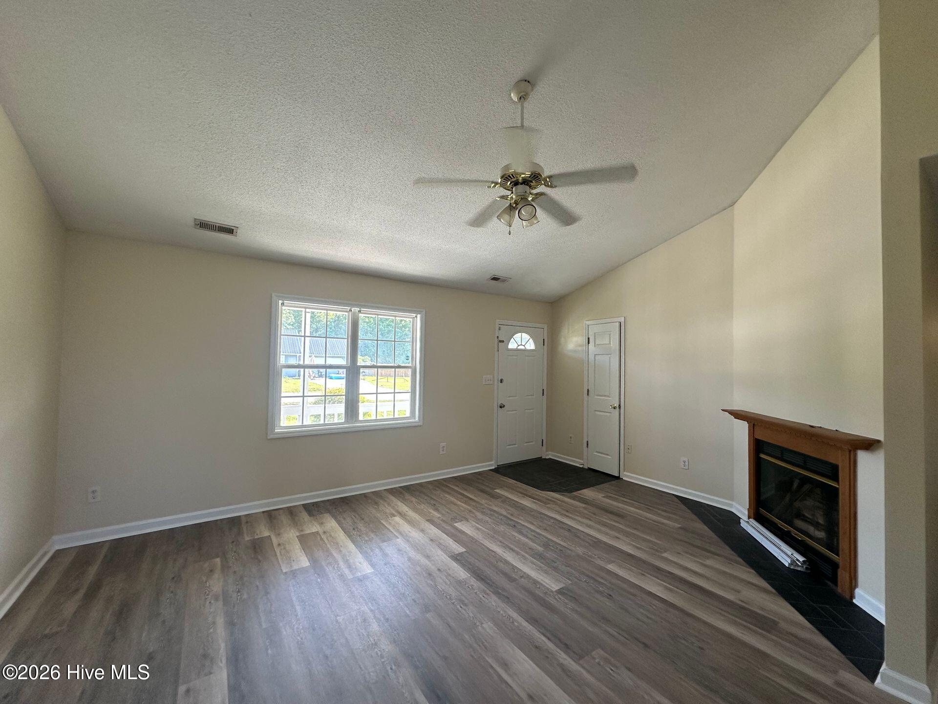 205 Stag Court Property Photo 4
