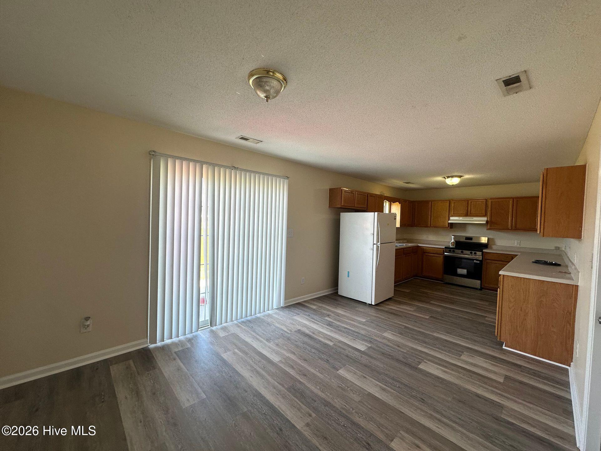 205 Stag Court Property Photo 5