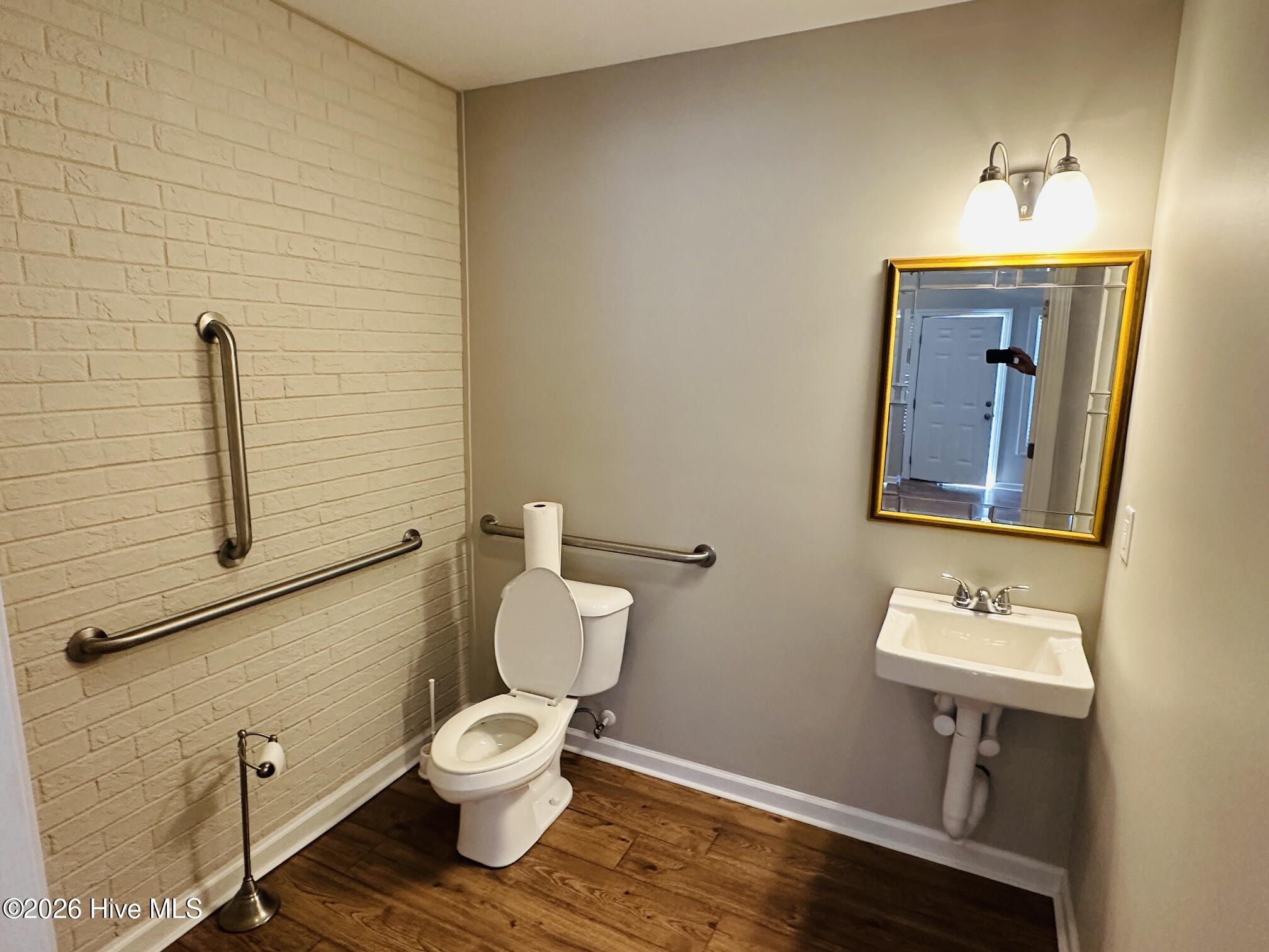 450 Nc-24 2 Property Photo 11